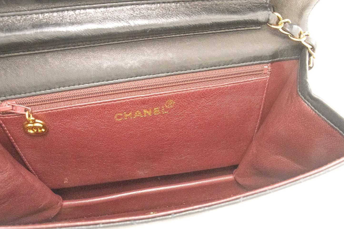 CHANEL Chain Shoulder Bag Clutch Black Quilted Flap Lambskin Purse k05