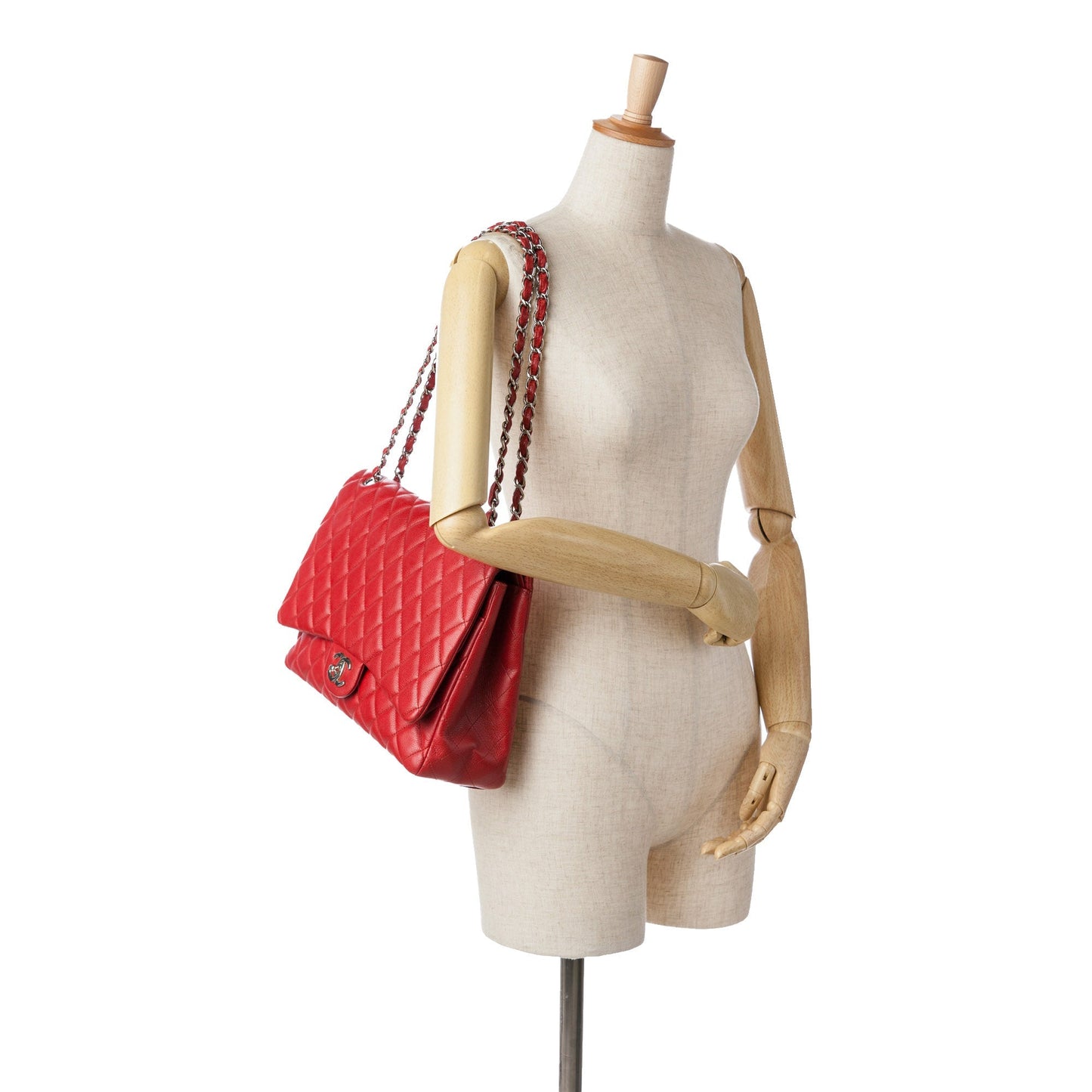 Chanel Sac Maxi Classic Caviar Double Flap