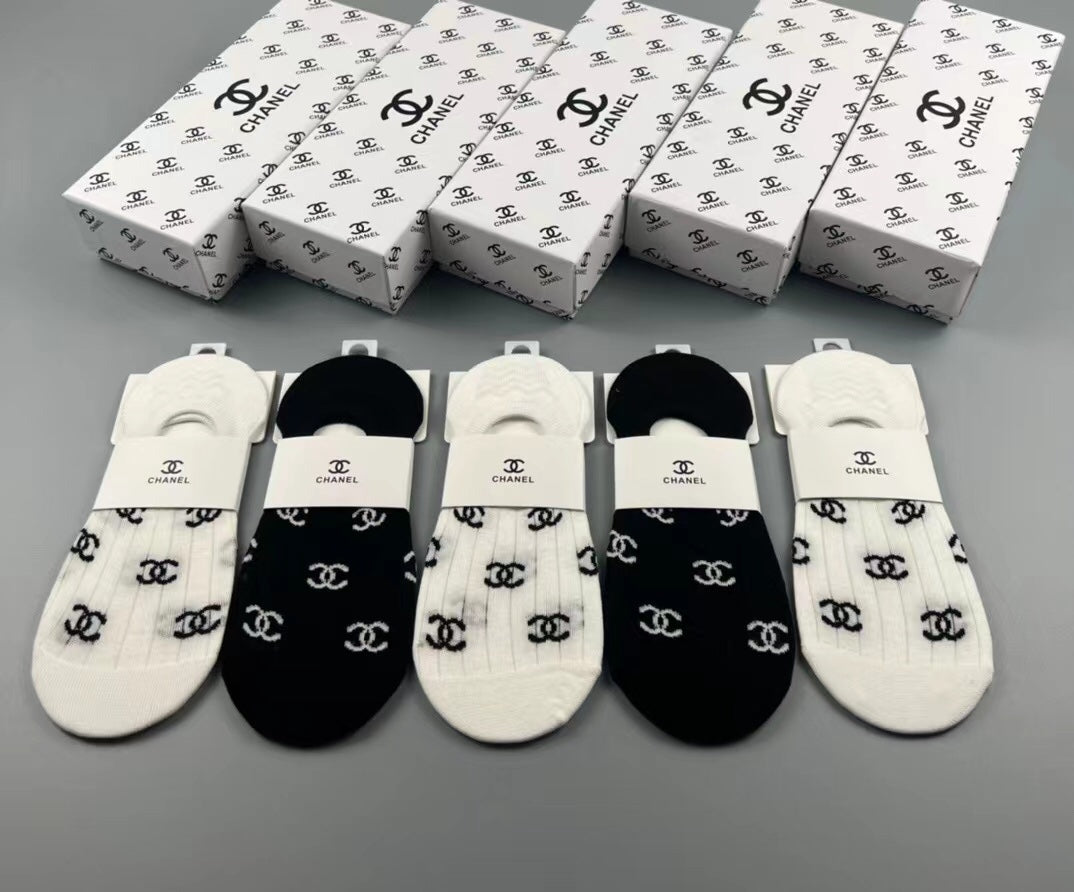 CHANEL LOW-CUT SOCKS 189533 (1 BOX)