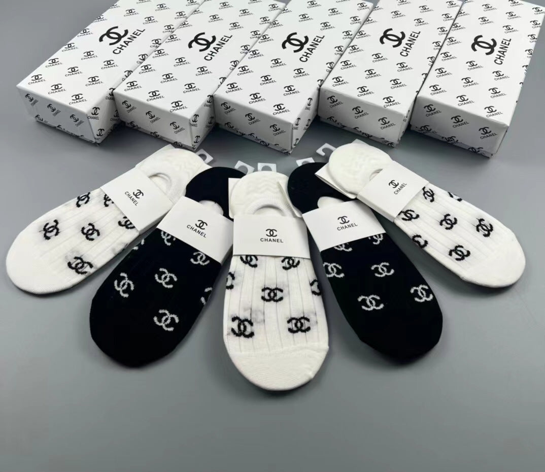 CHANEL LOW-CUT SOCKS 189533 (1 BOX)