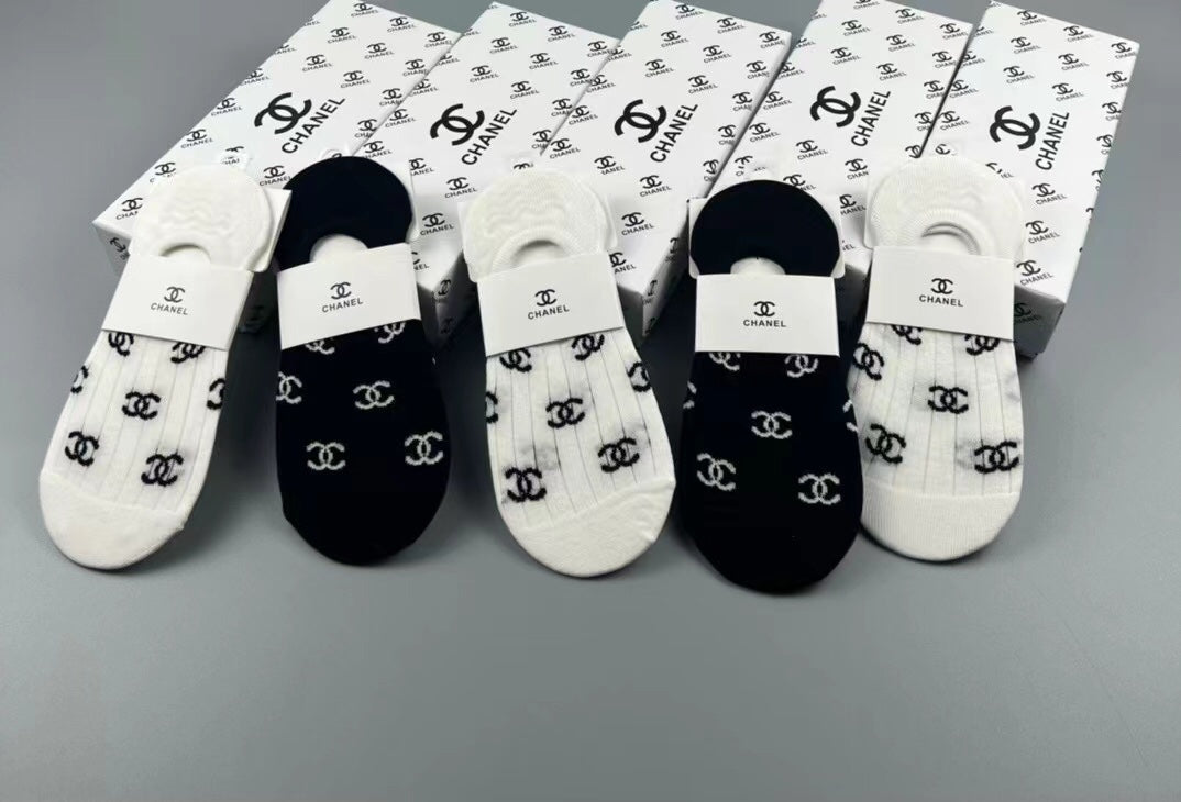 CHANEL LOW-CUT SOCKS 189533 (1 BOX)
