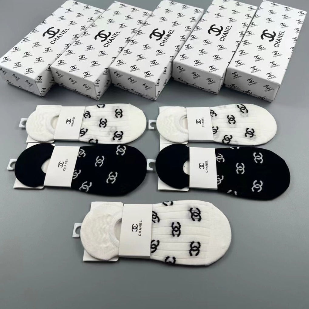CHANEL LOW-CUT SOCKS 189533 (1 BOX)