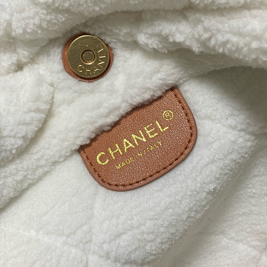CHANEL 22 Bag 35cm Brown White Shearling Lambskin