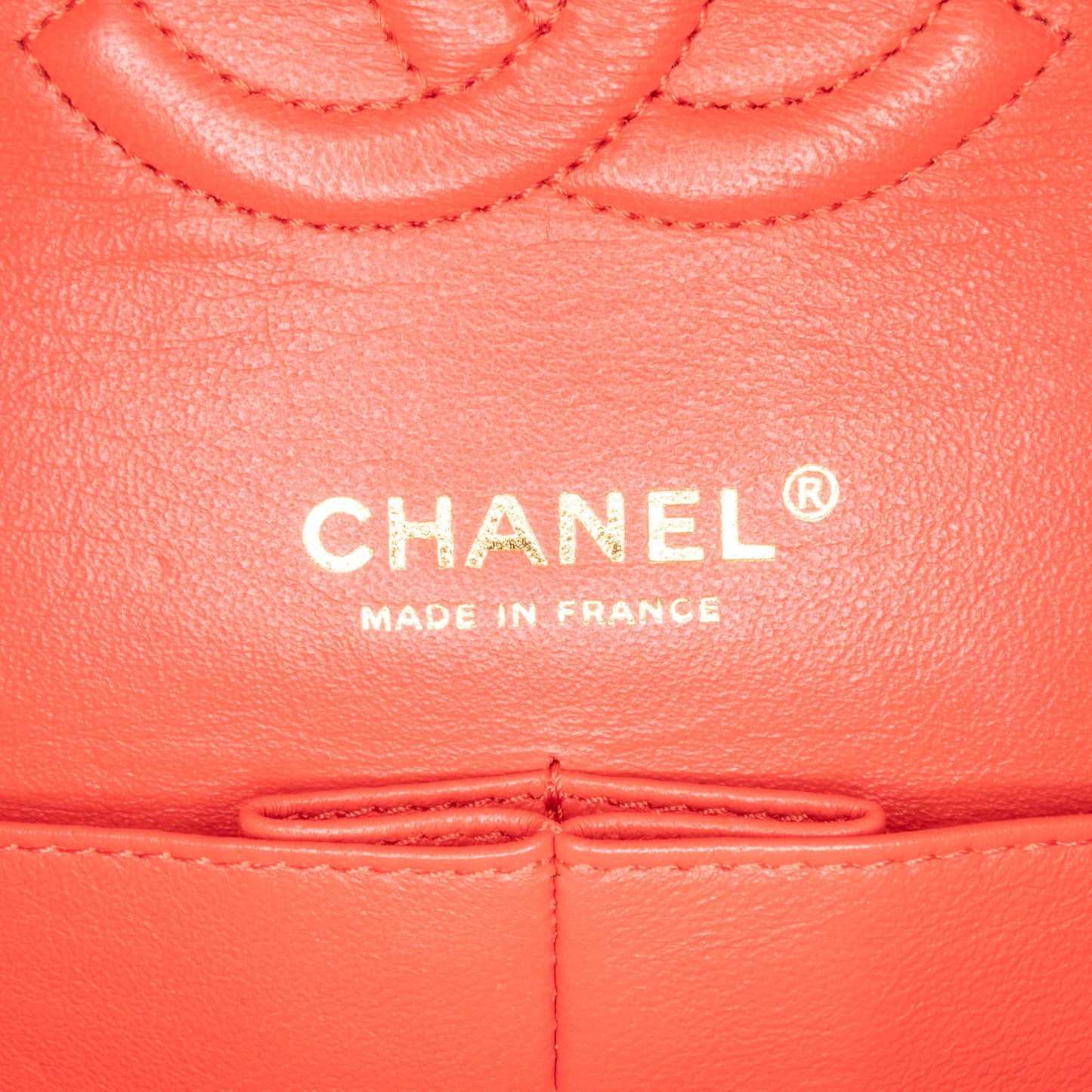 Chanel Sac Medium Classic Chevron Lambskin Double Flap