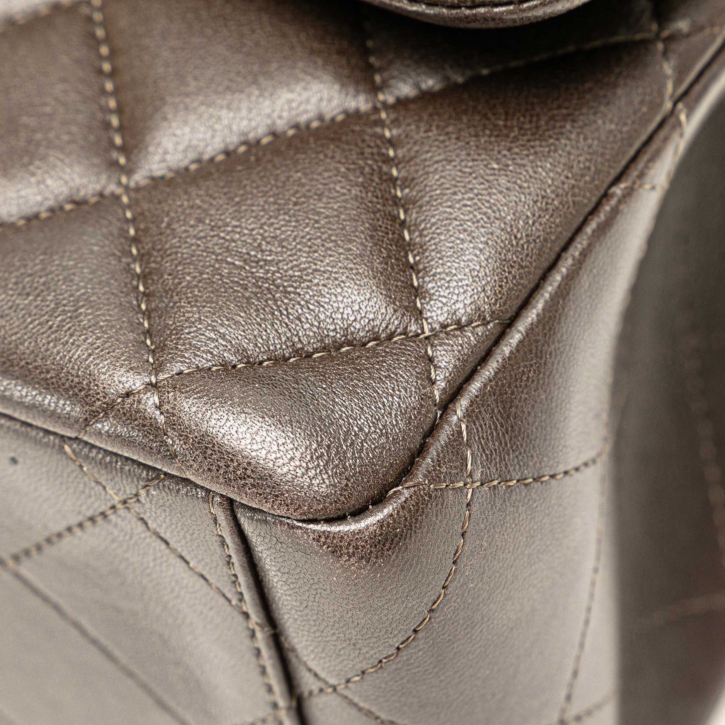 Chanel Sac Maxi Classic Lambskin Double Flap