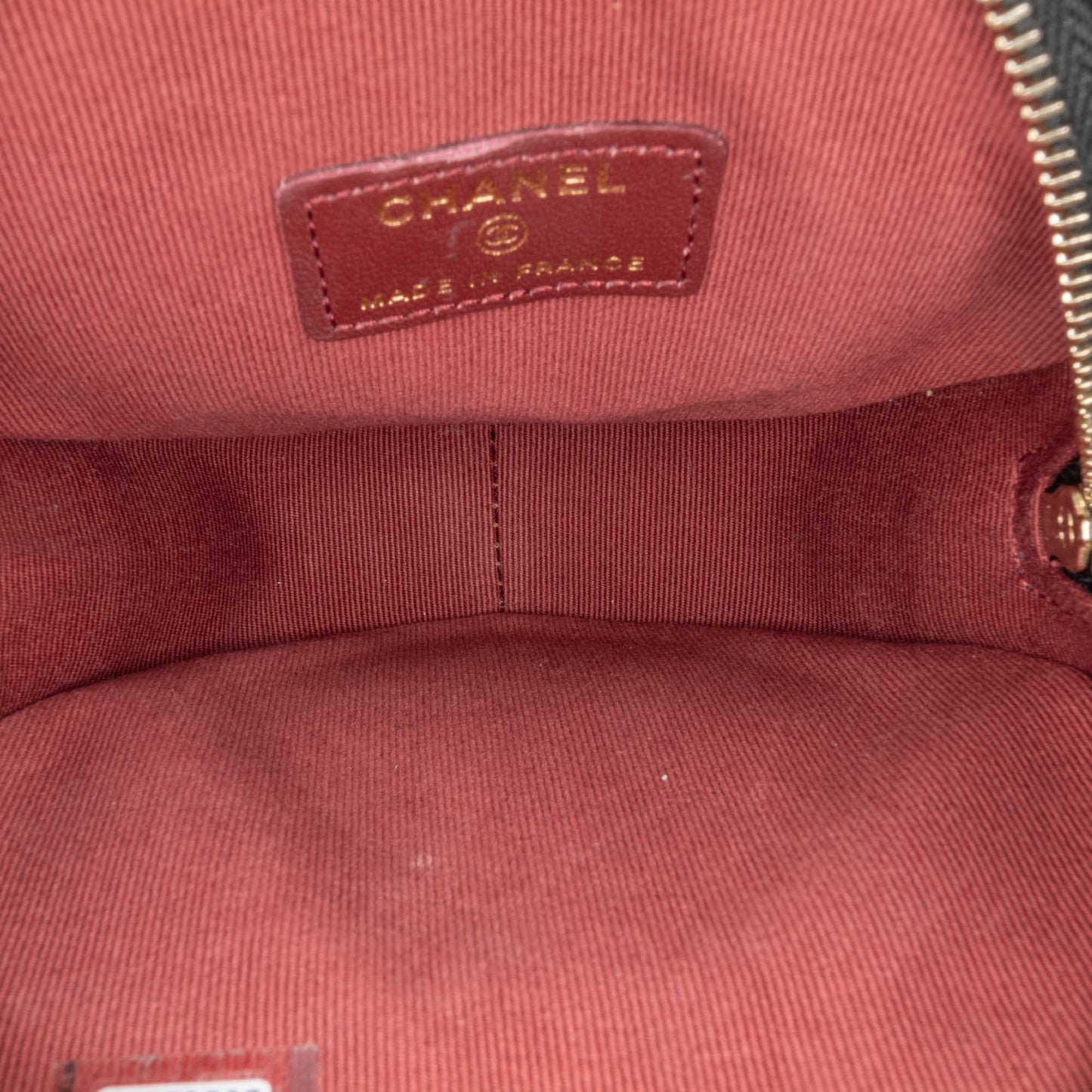 Chanel Sac Mini Lambskin CC in Love Heart Crossbody