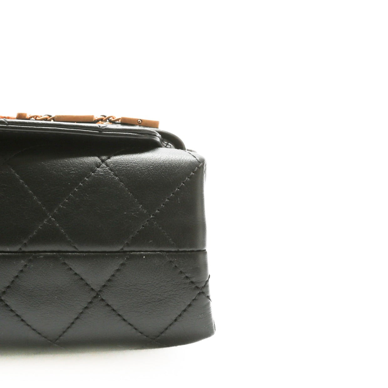 CHANEL 2020 Medium Enchained Flap Bag-Black