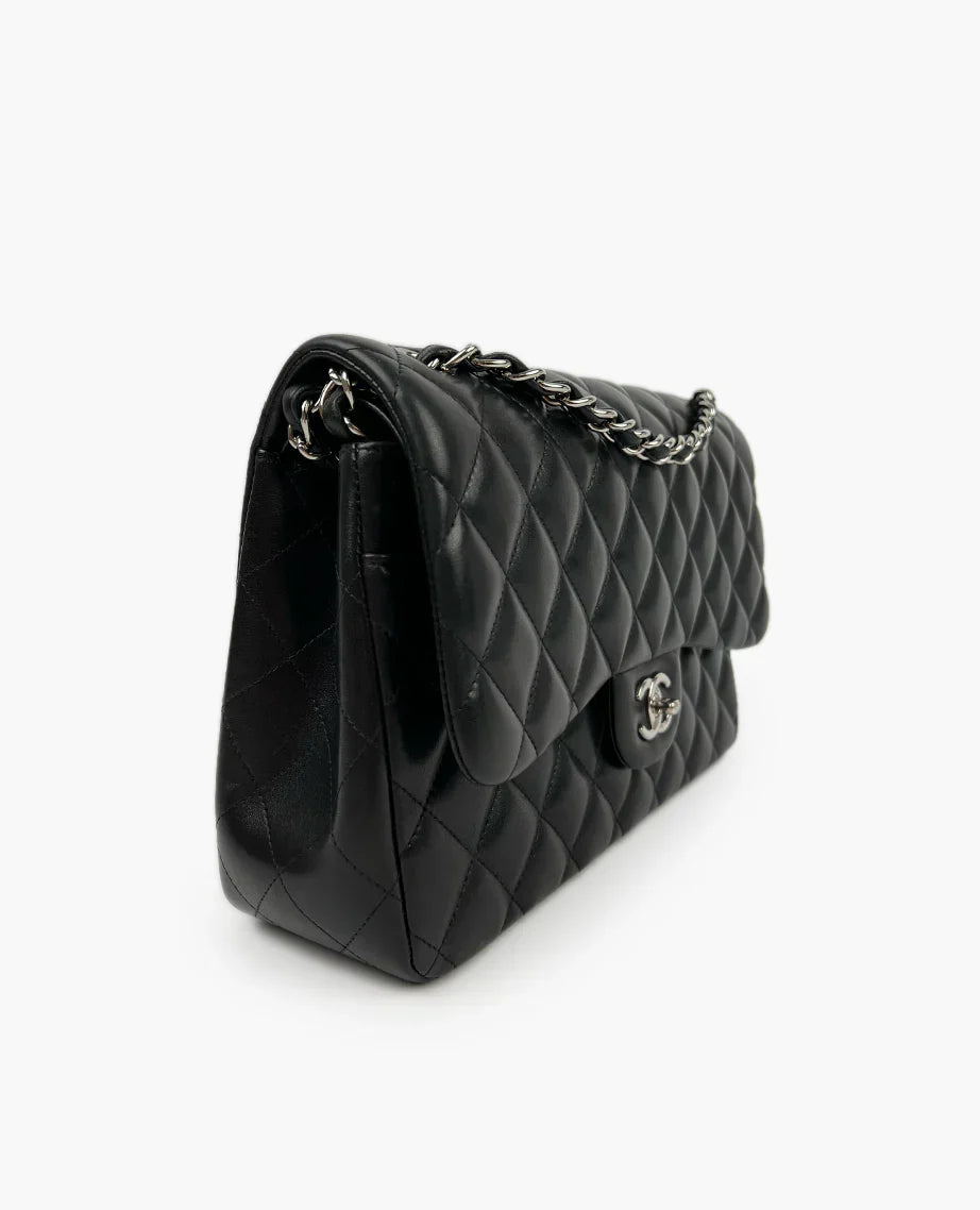 Chanel Sac Timeless / Classique Jumbo en cuir noir