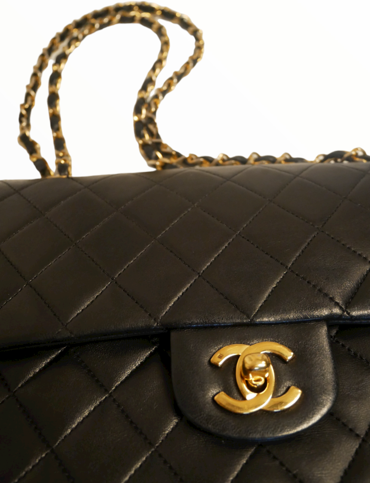 Chanel vintage leather quilted CC bag - 2004