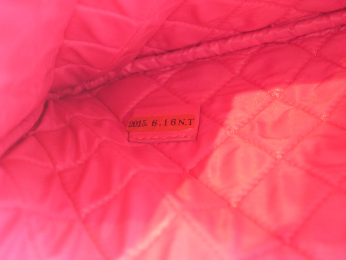 Chanel pink quilted clutch - 2015