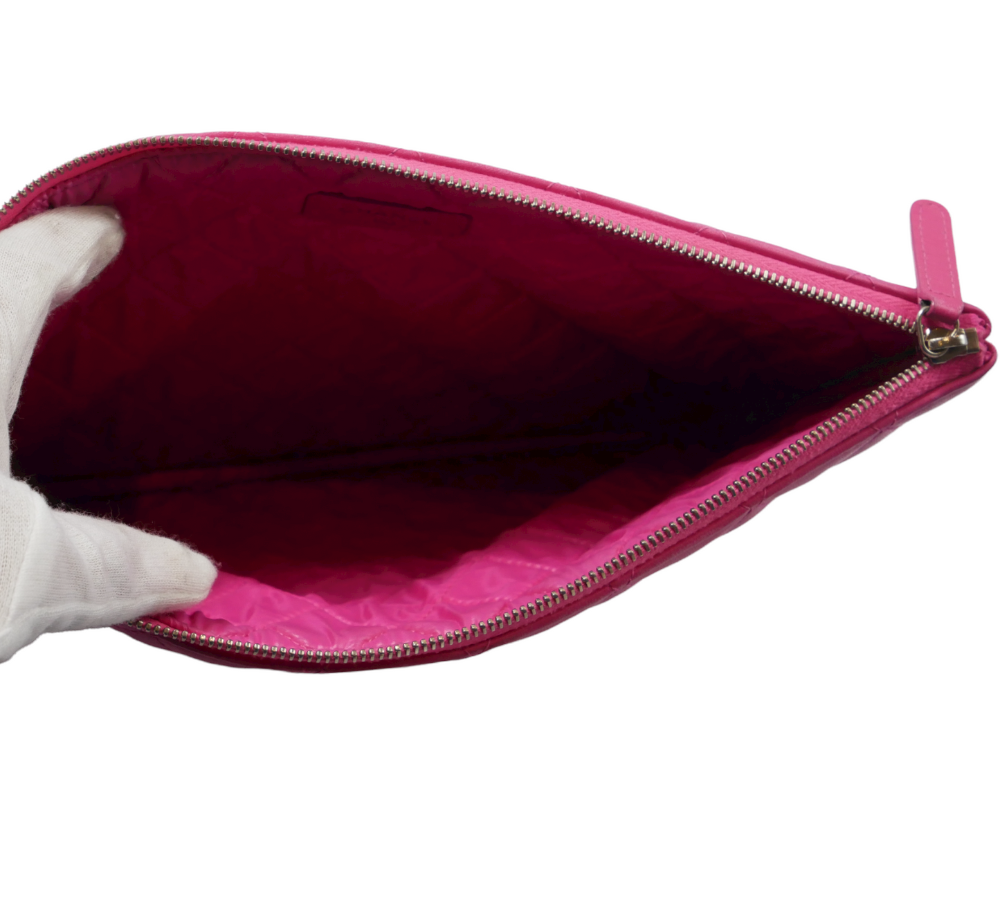 Chanel pink quilted clutch - 2015