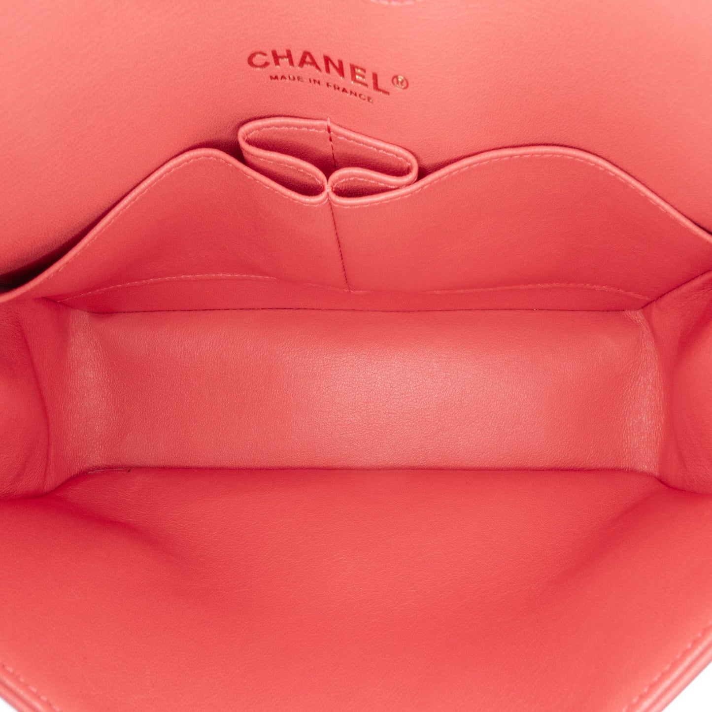 Chanel Sac Medium Classic Chevron Lambskin Double Flap