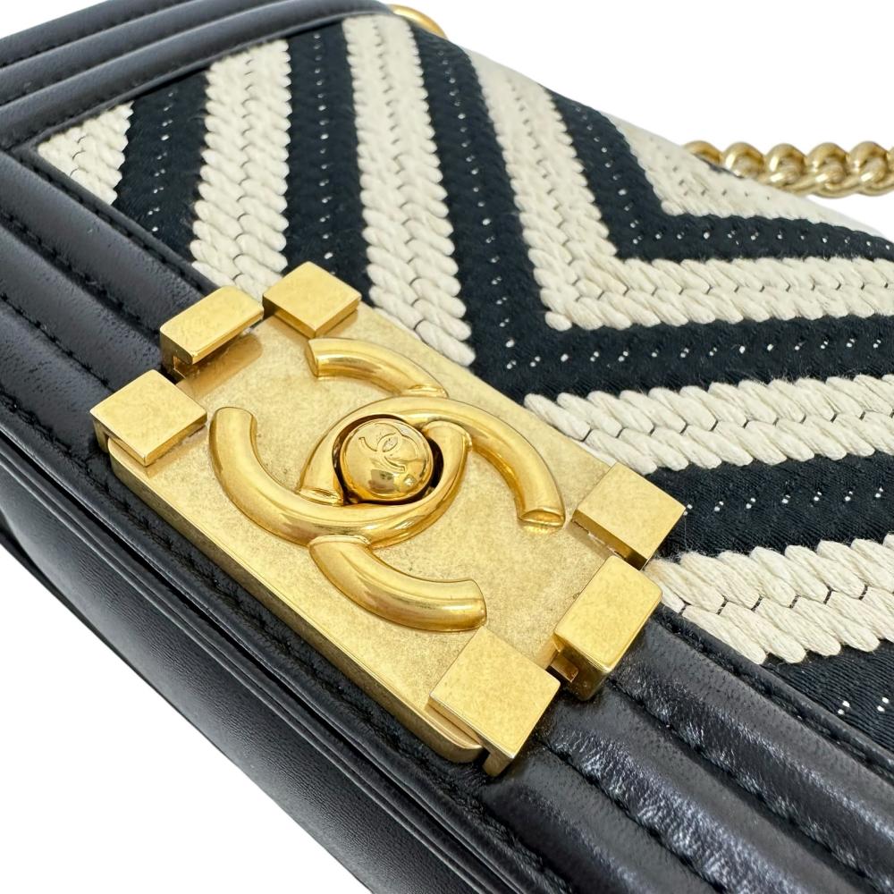 Chanel Boy V-Stitch Leather Shoulder Bag