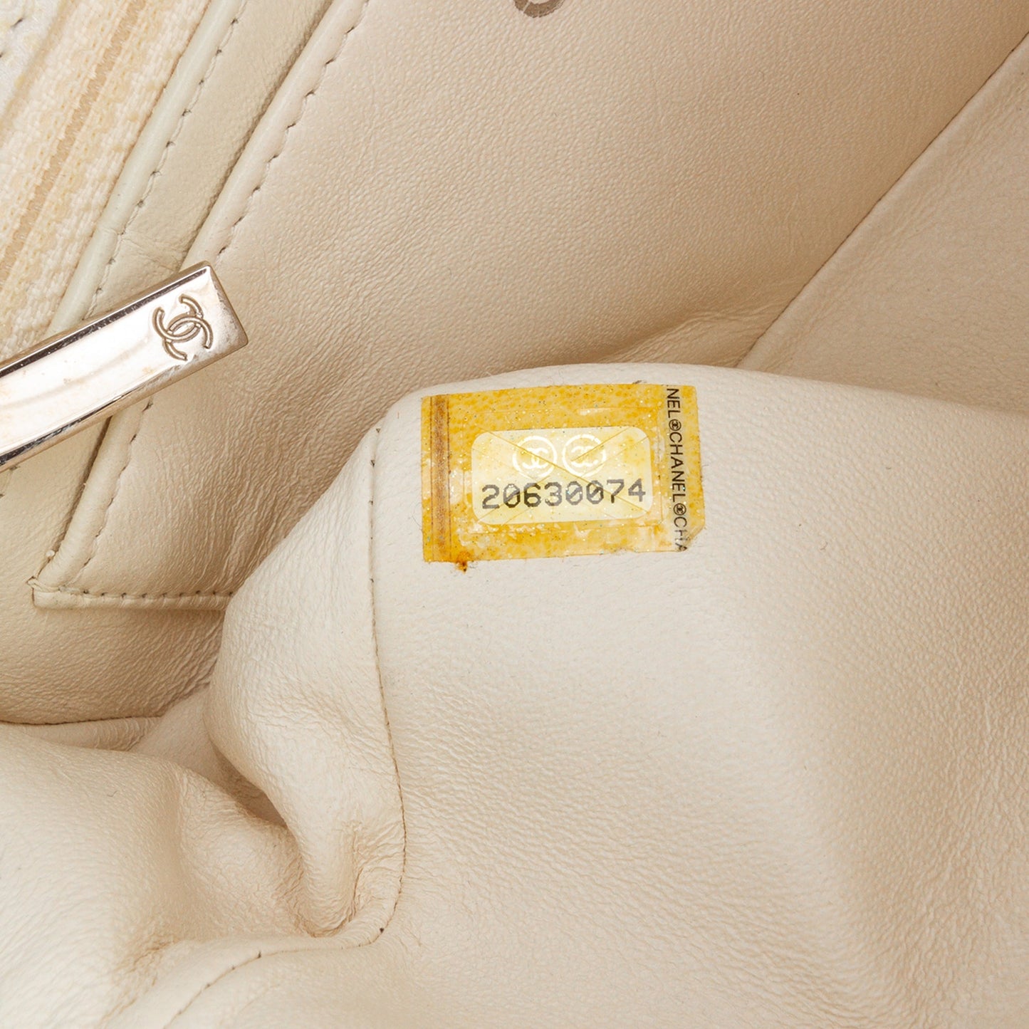 Chanel Sac Mini Rectangular Classic Caviar Single Flap