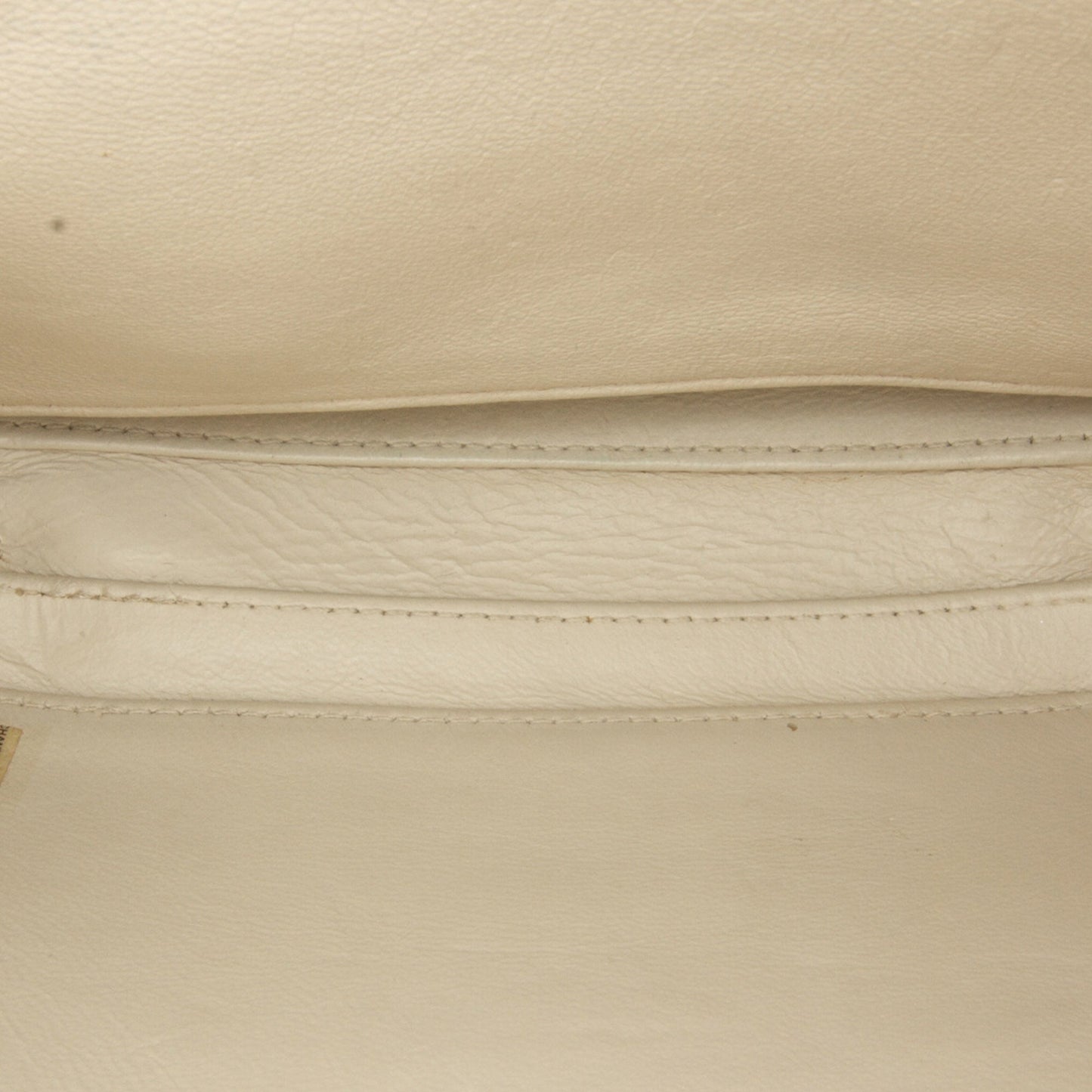 Chanel Sac Medium Caviar Filigree Vanity Case