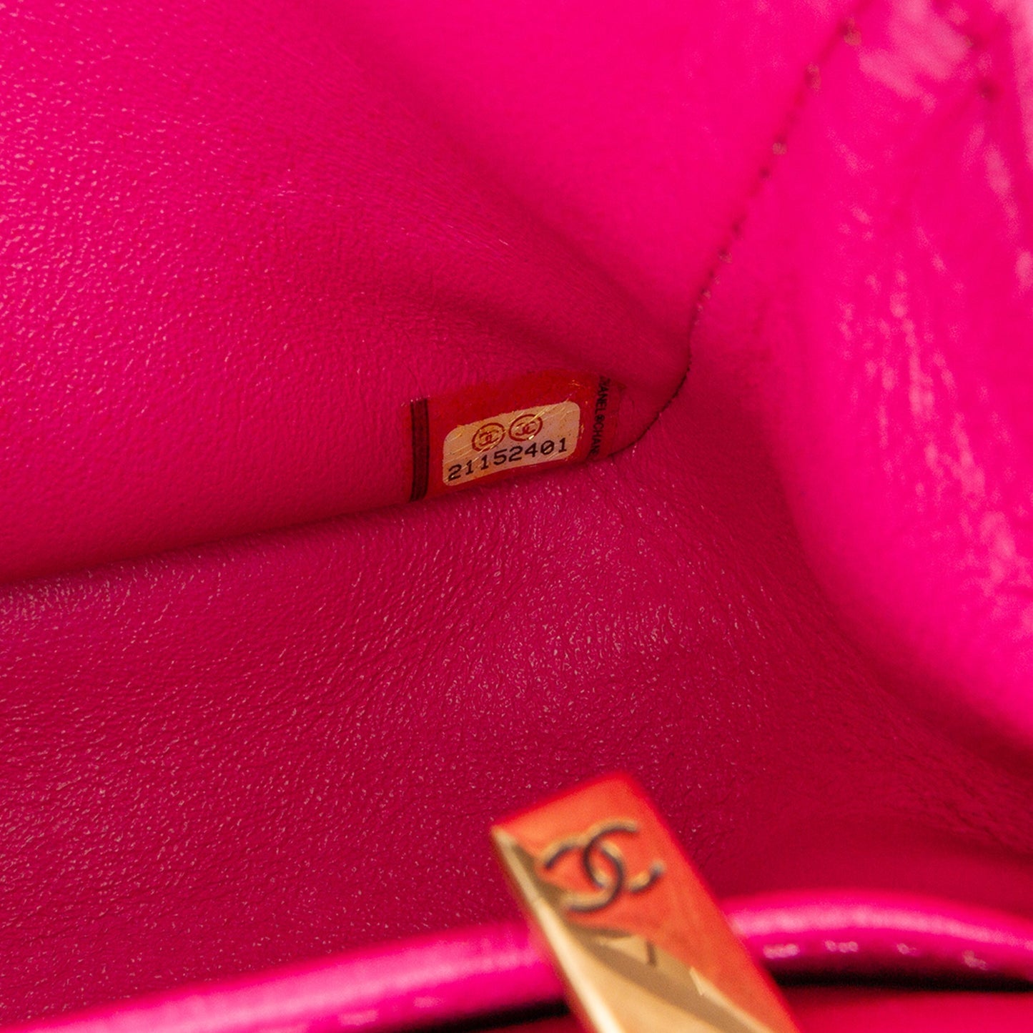 Chanel Sac Mini Square Classic Chevron Lambskin Flap