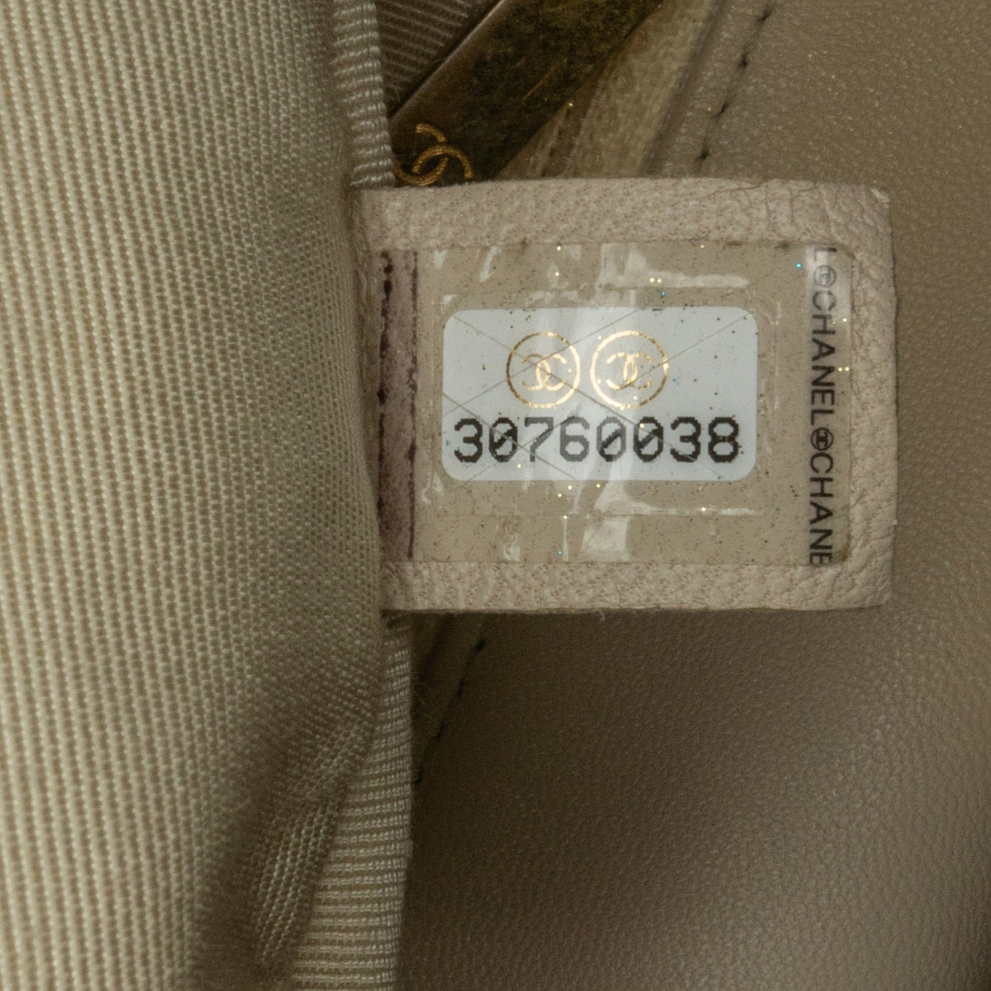 Chanel Sac Large Lambskin 19 Flap