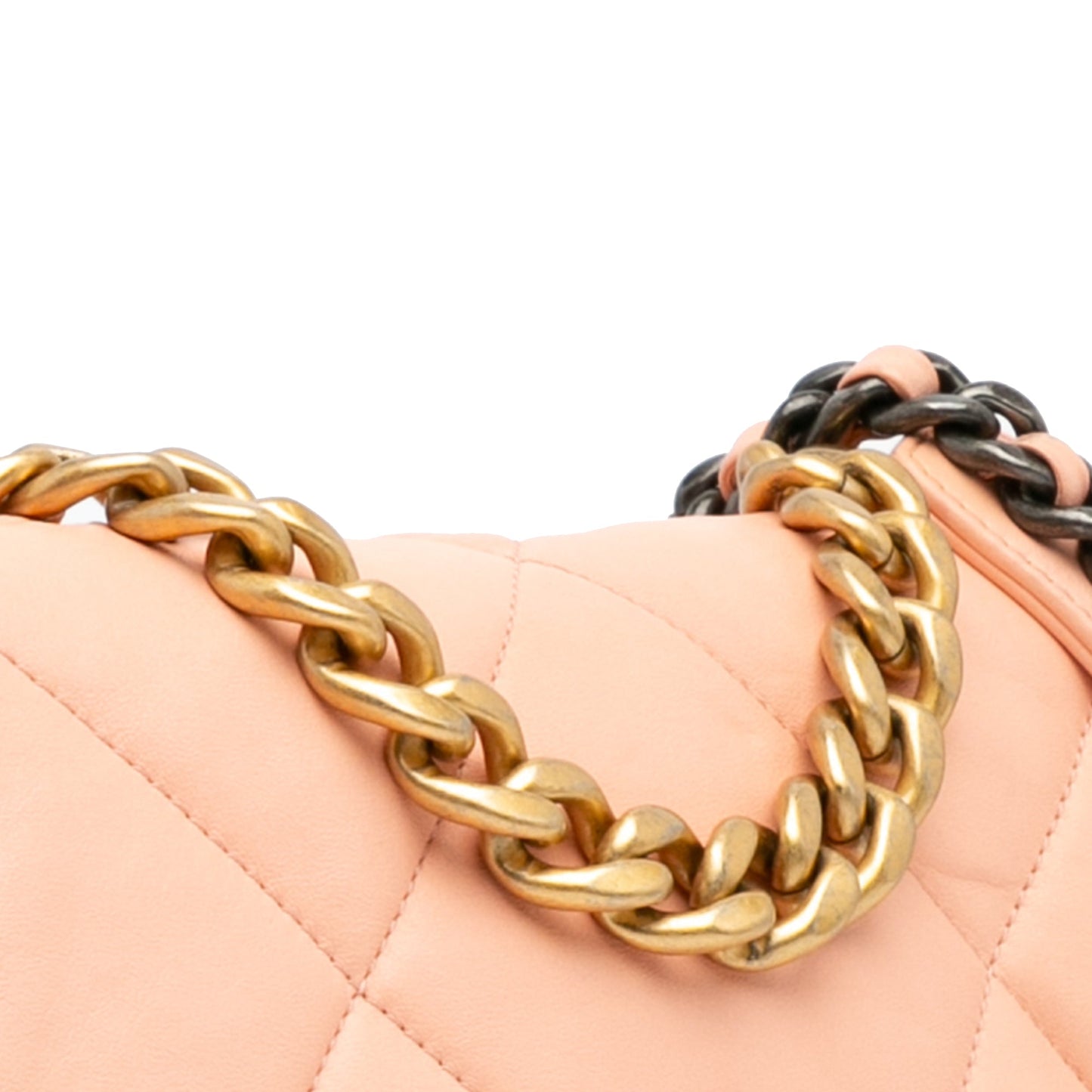 Chanel Sac Medium Lambskin 19 Flap