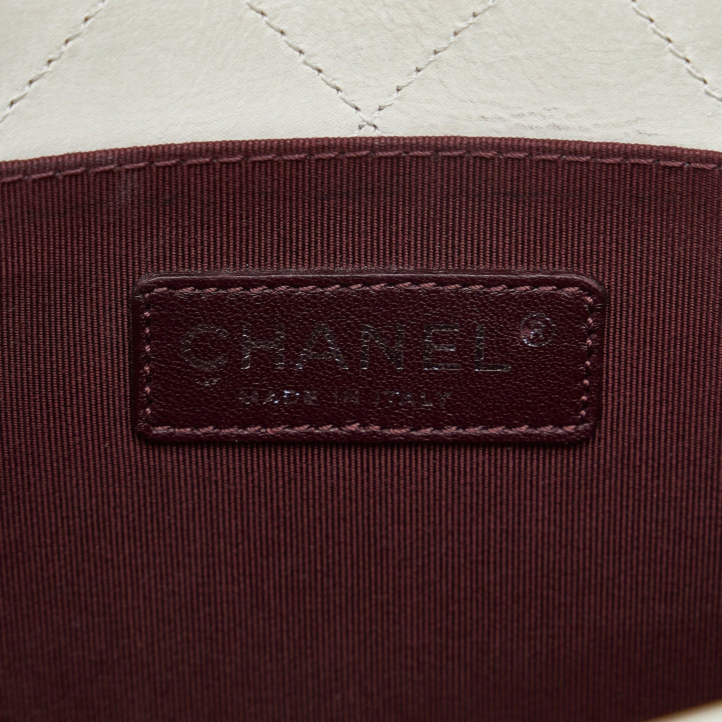 Chanel Sac Medium Shearling Boy Flap