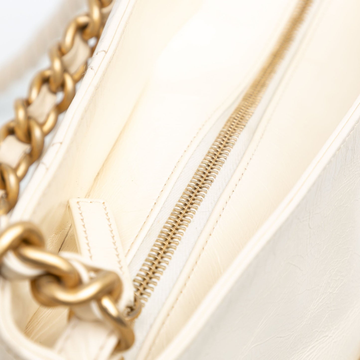 Chanel Sac Crumpled Calfskin En Vogue Rope Satchel