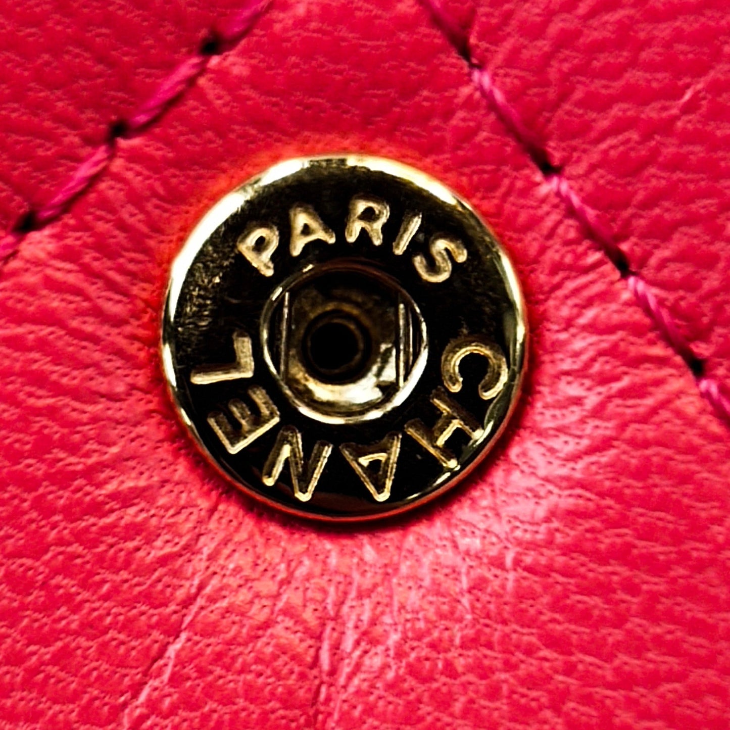 Chanel Sac 19 Flap Wallet on Chain