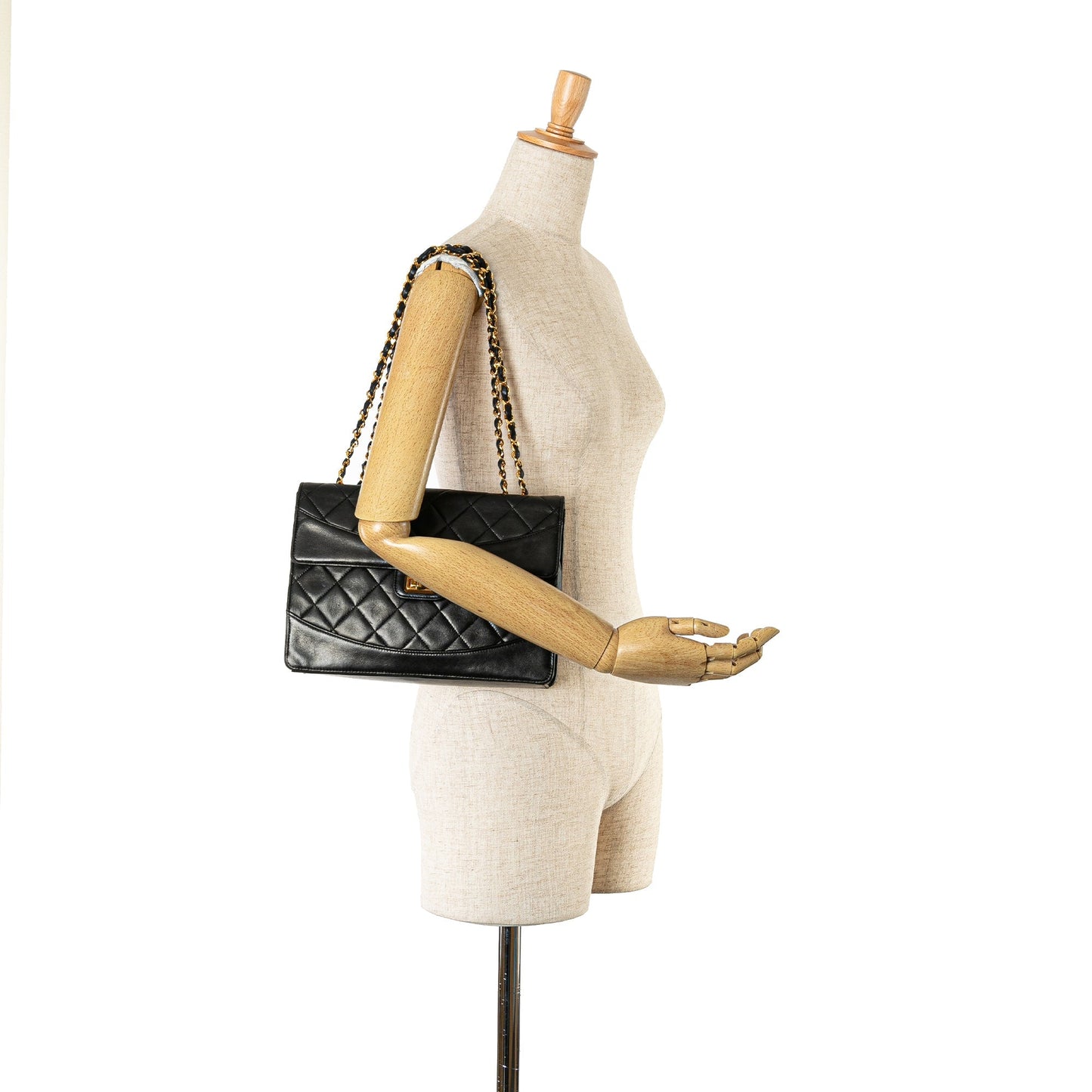 Black Chanel Medium Reissue 2.55 Quilted Lambskin Single Flap Shoulder Bag