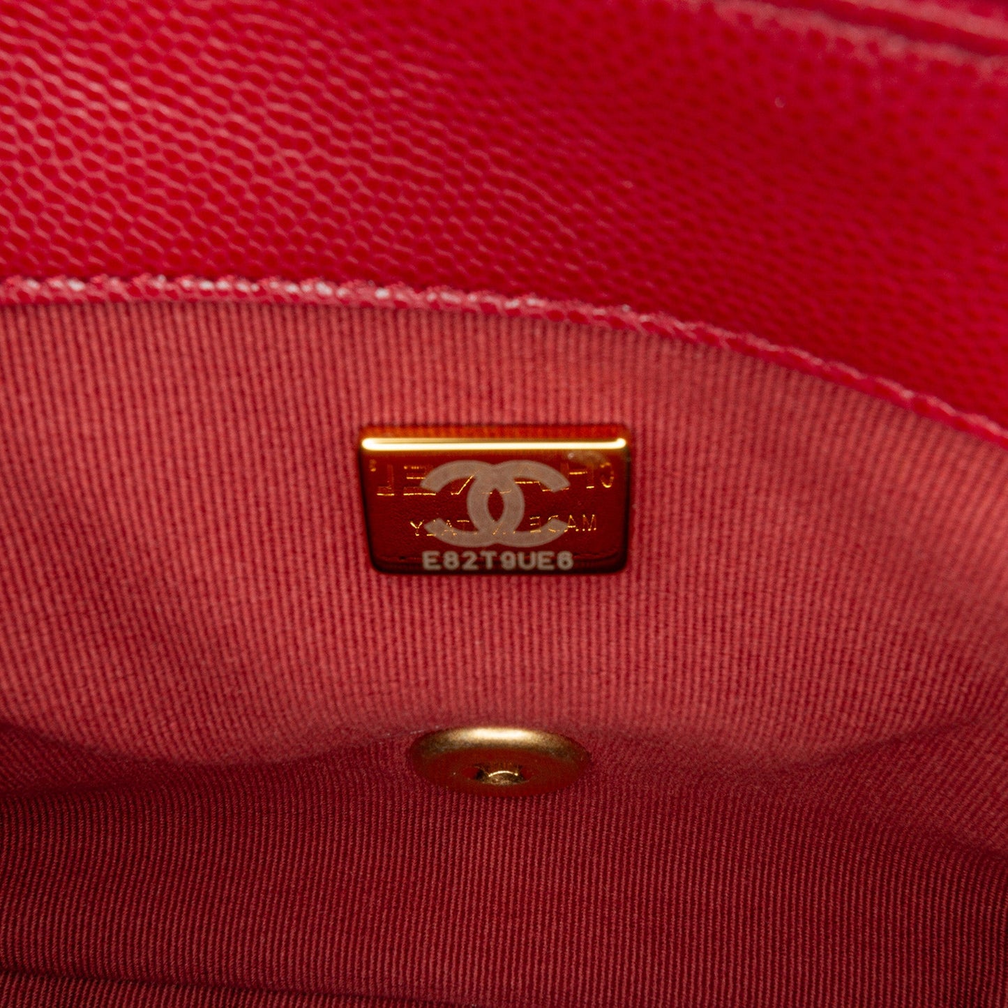 Chanel Sac Small Quilted Caviar Twist Your Buttons Flap