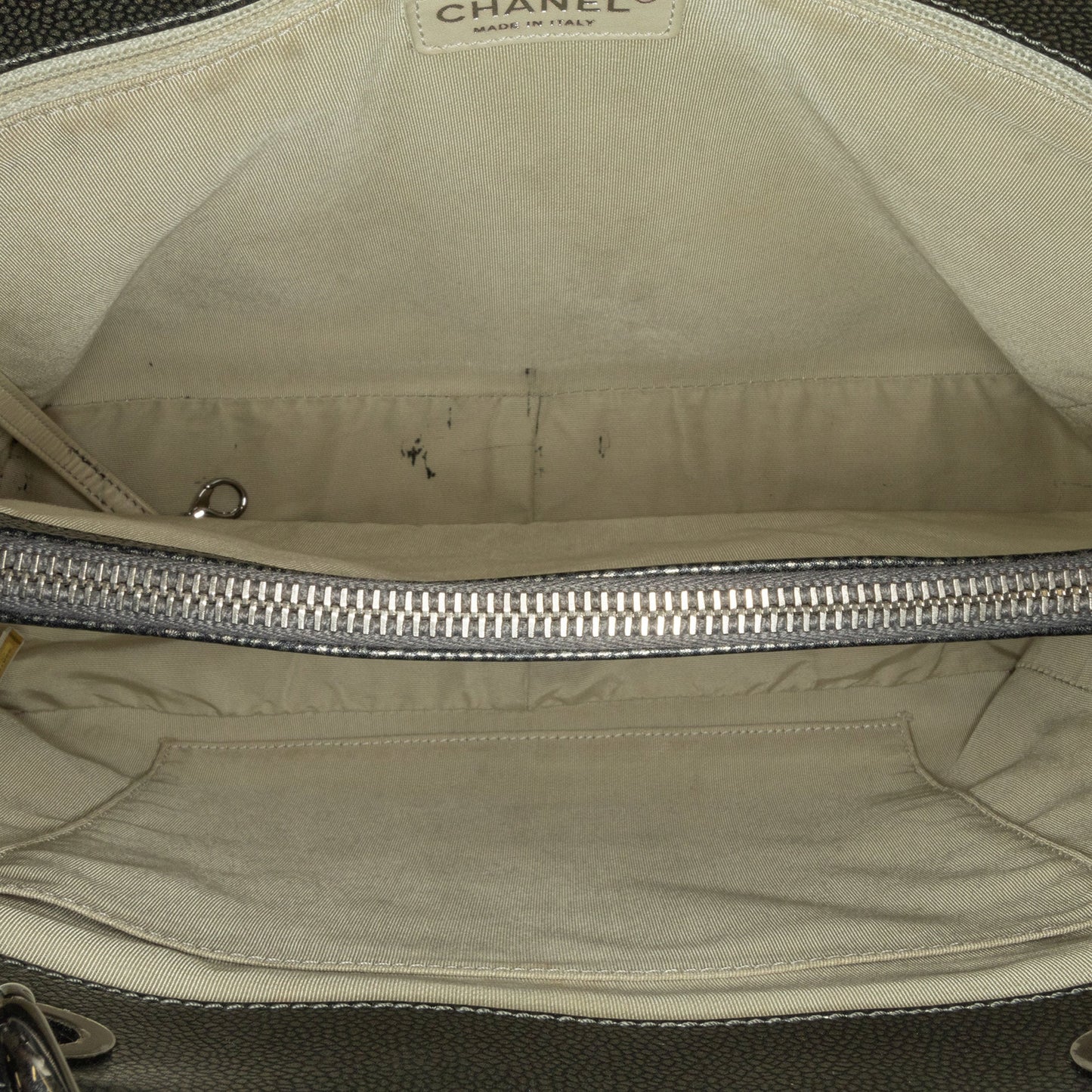 Chanel Sac Metallic Caviar Grand Shopping Tote