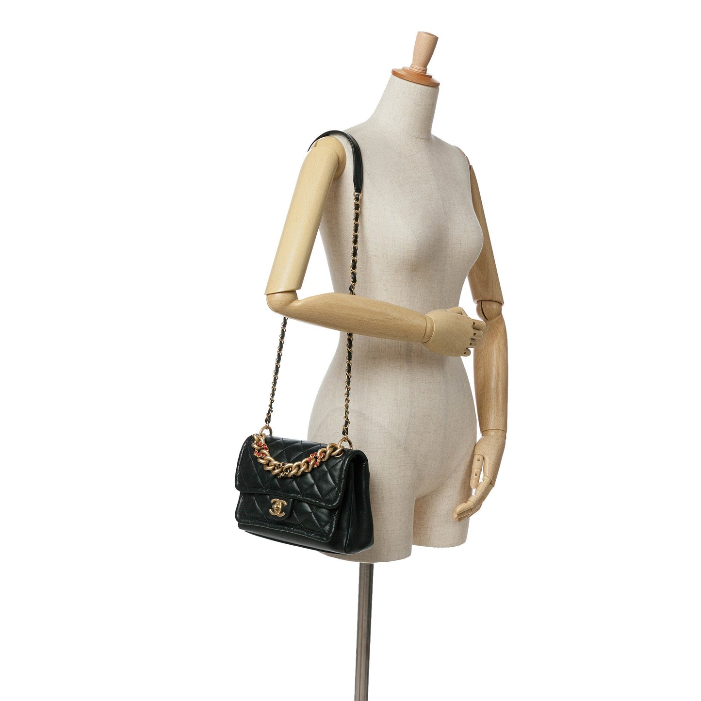 Chanel Sac CC Quilted Lambskin Chain Link Flap