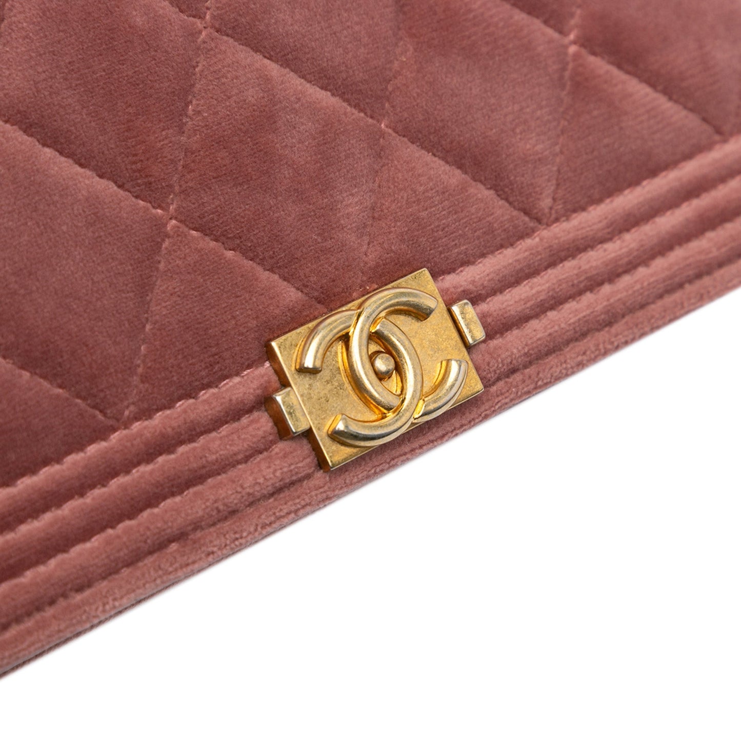 Chanel Sac Velvet Boy Wallet On Chain