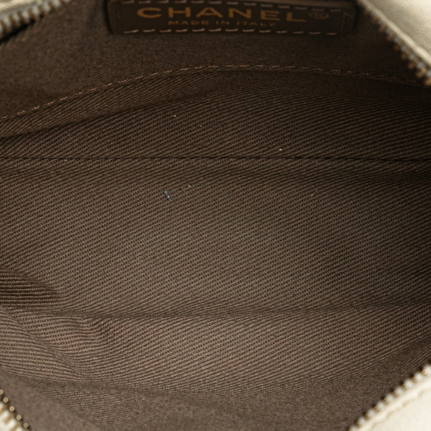 Chanel Sac Small Quilted Goatskin Casual Trip Camera Bag