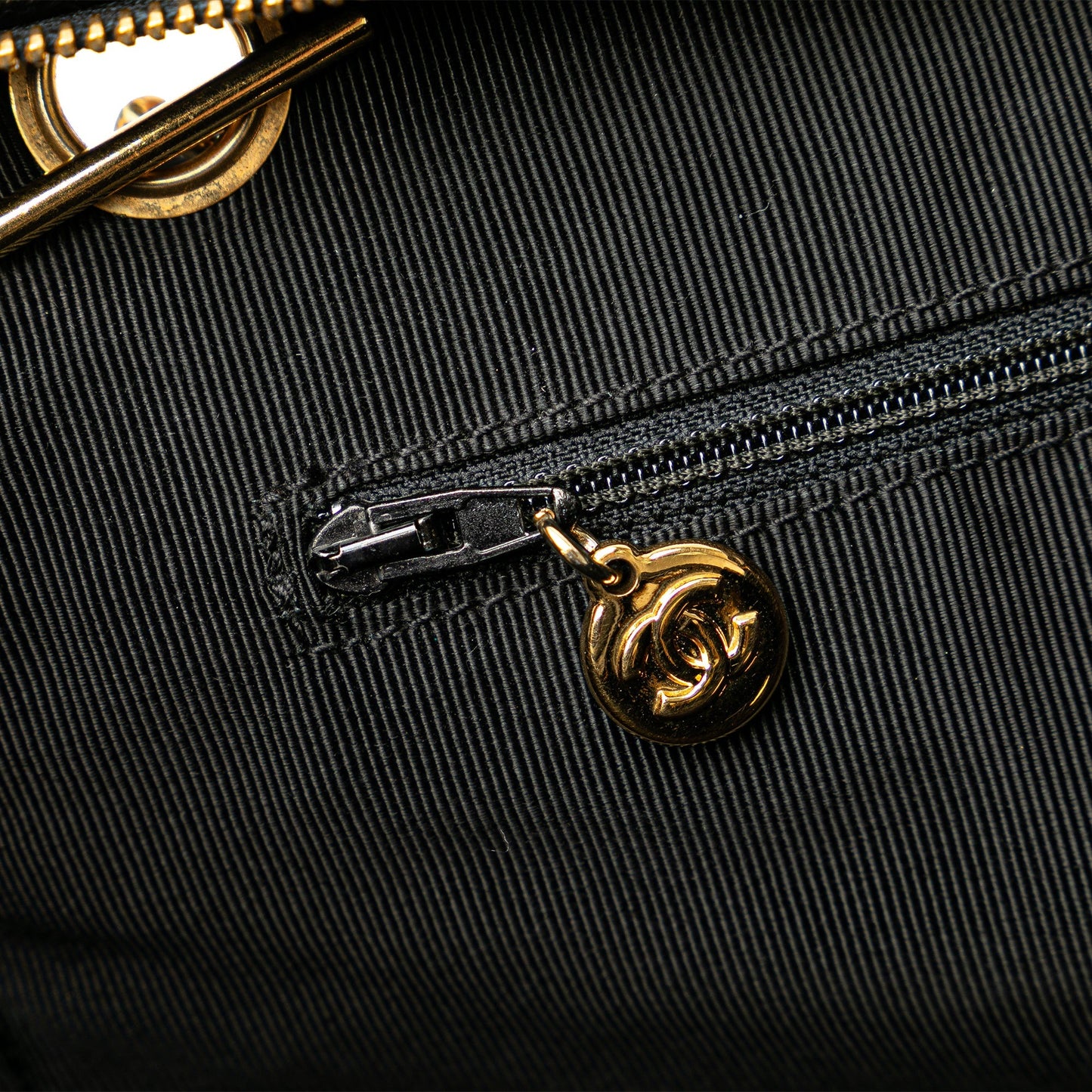 Chanel Sac Triple CC Caviar Shoulder Bag