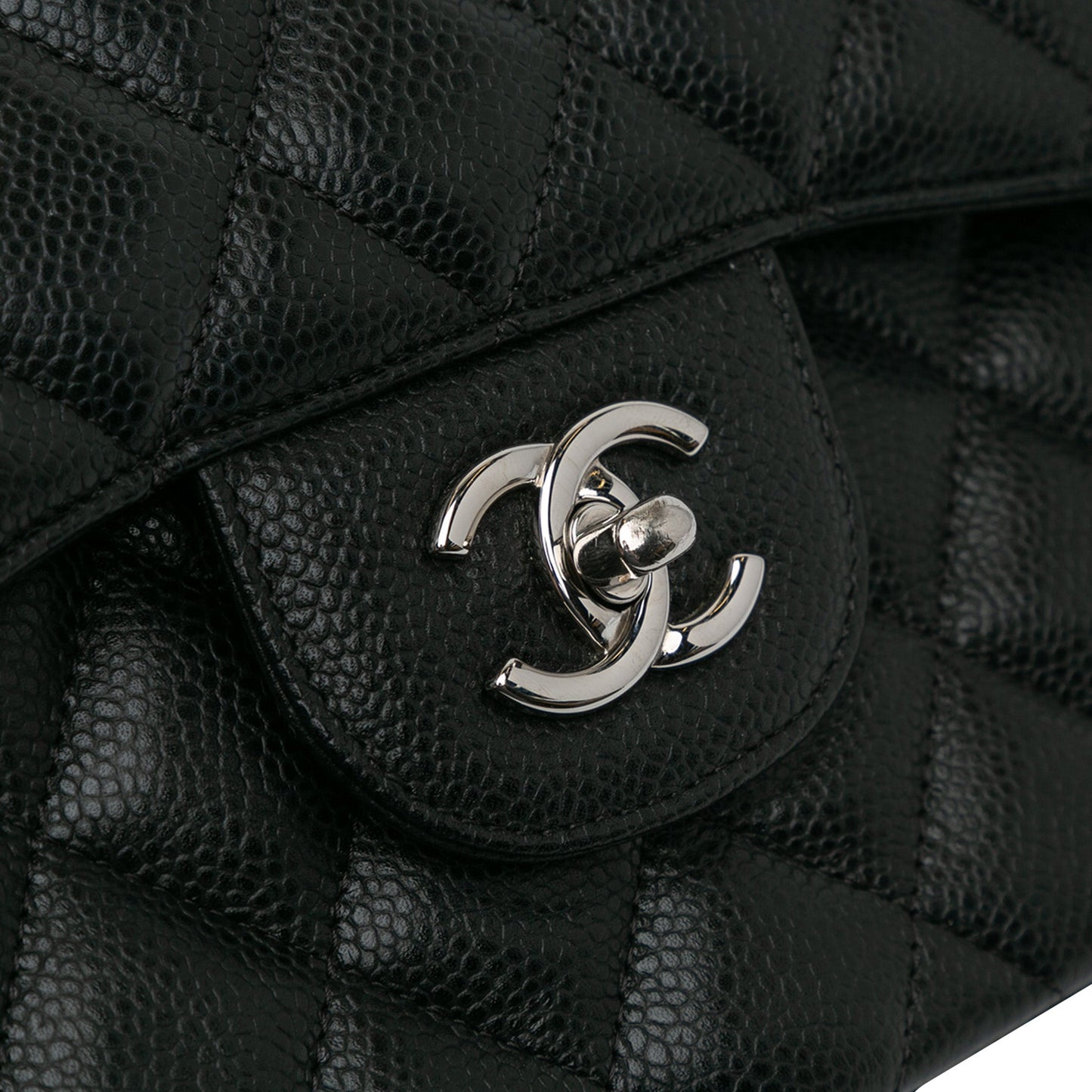 Chanel Sac Jumbo Classic Caviar Double Flap