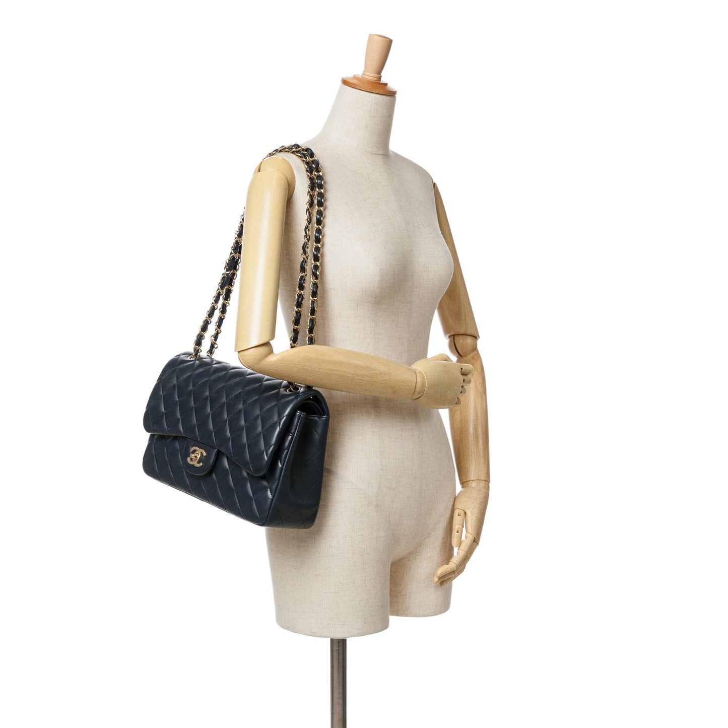 Chanel Sac Jumbo Classic Lambskin Double Flap