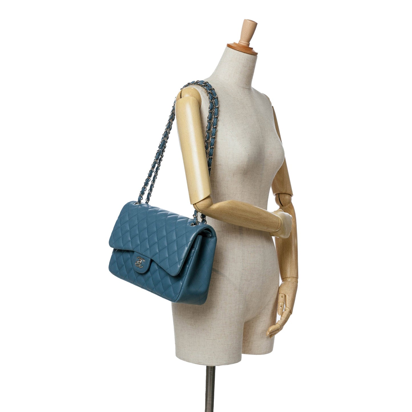 Chanel Sac Jumbo Classic Lambskin Double Flap
