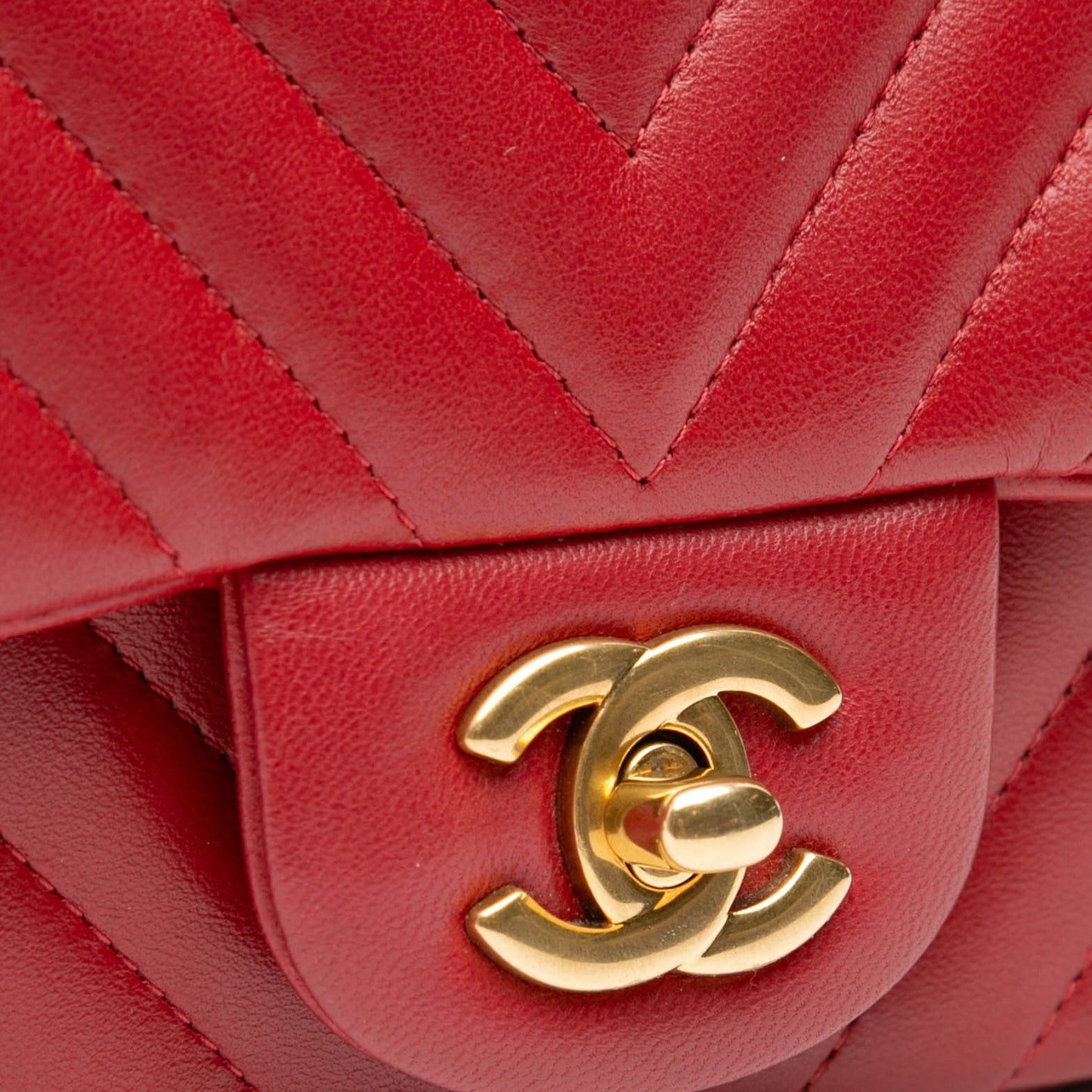 Chanel Sac Mini Square Classic Chevron Lambskin Single Flap