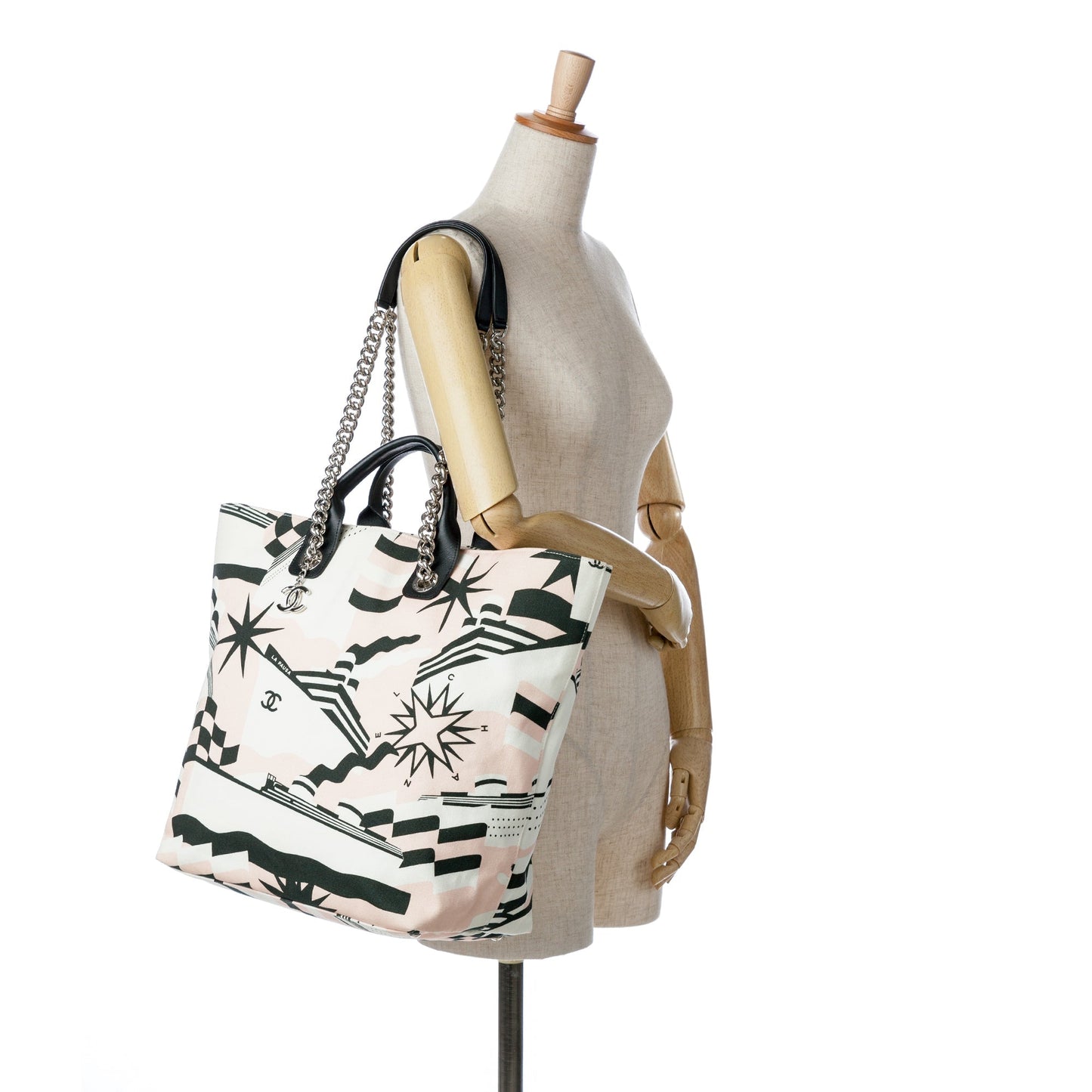 Chanel Sac La Pausa Bay Shopping Tote