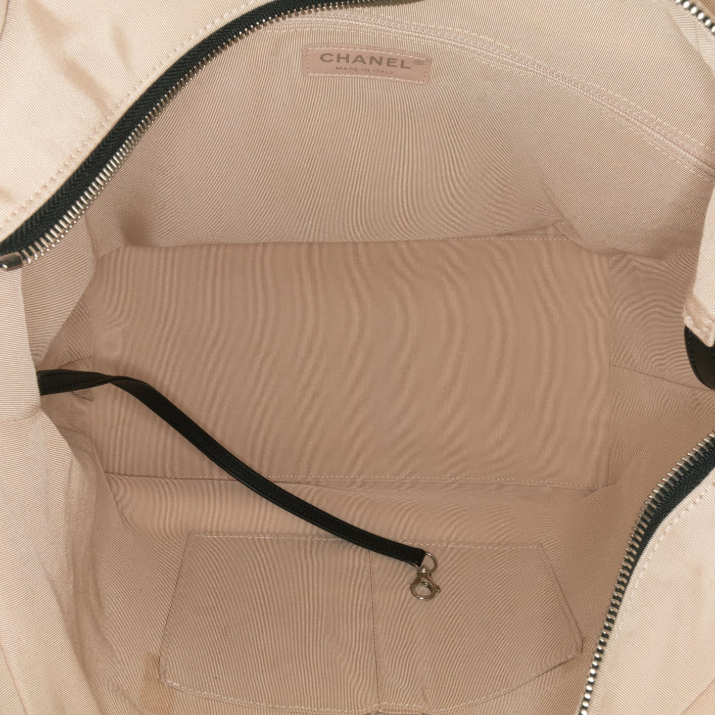 Chanel Sac La Pausa Bay Shopping Tote
