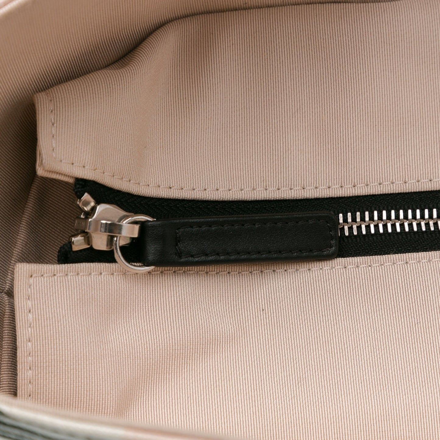 Chanel Sac La Pausa Bay Shopping Tote