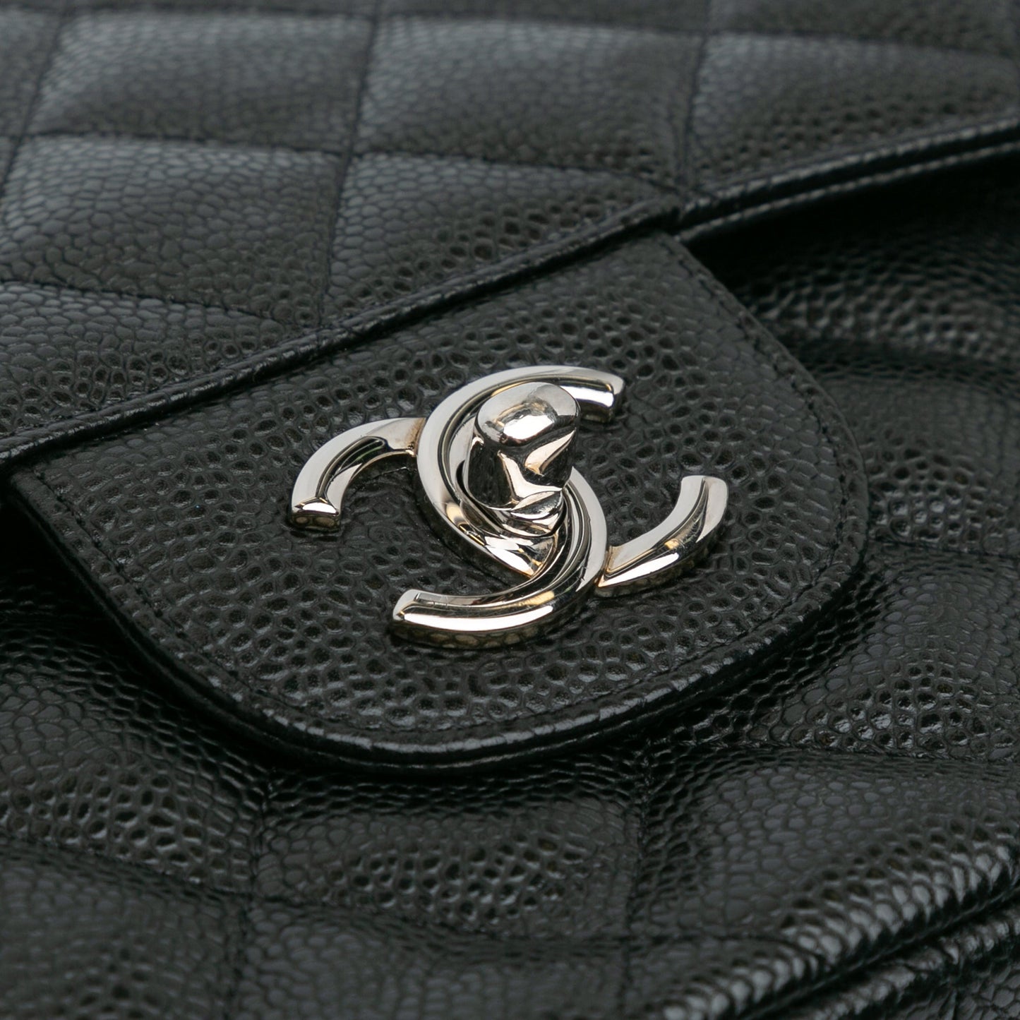Chanel Sac Jumbo Classic Caviar Double Flap
