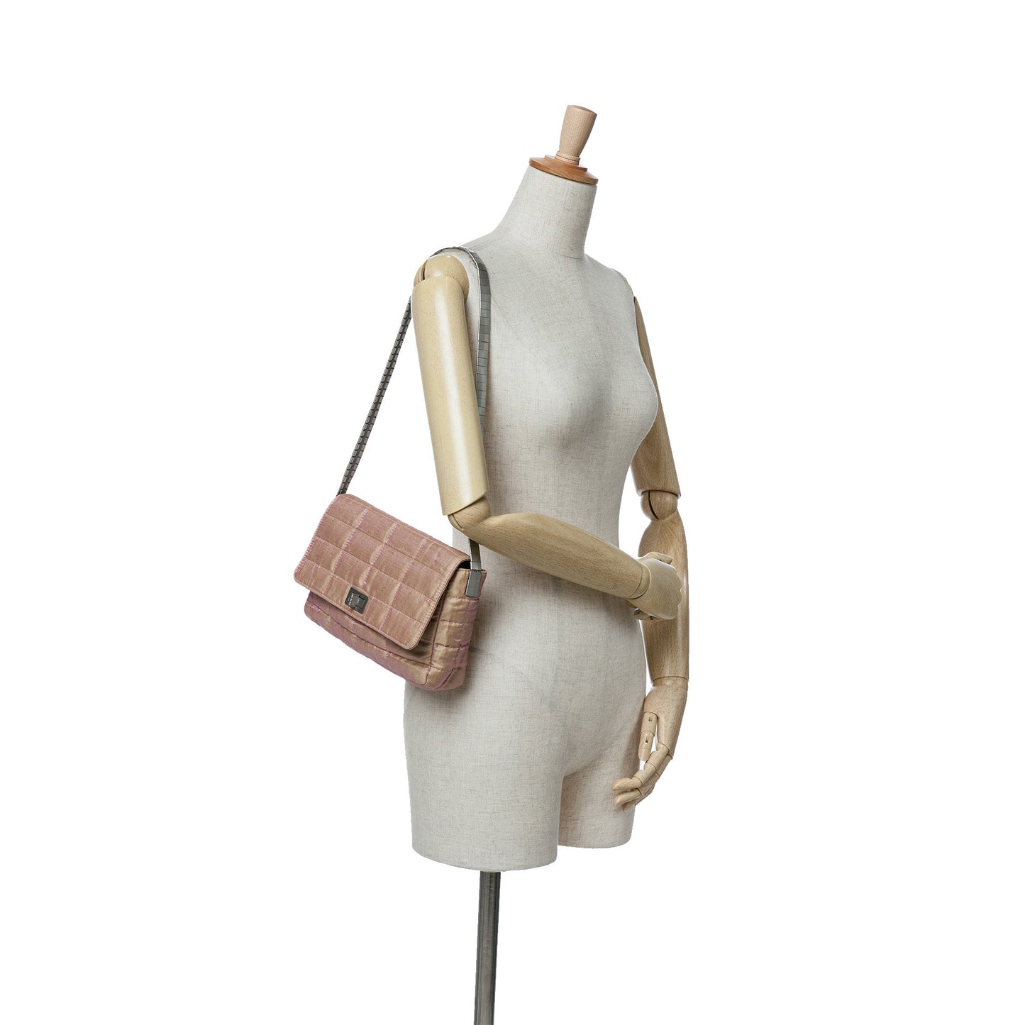 Chanel Sac Reissue 2.55 Iridescent Chocolate Bar Shoulder Bag