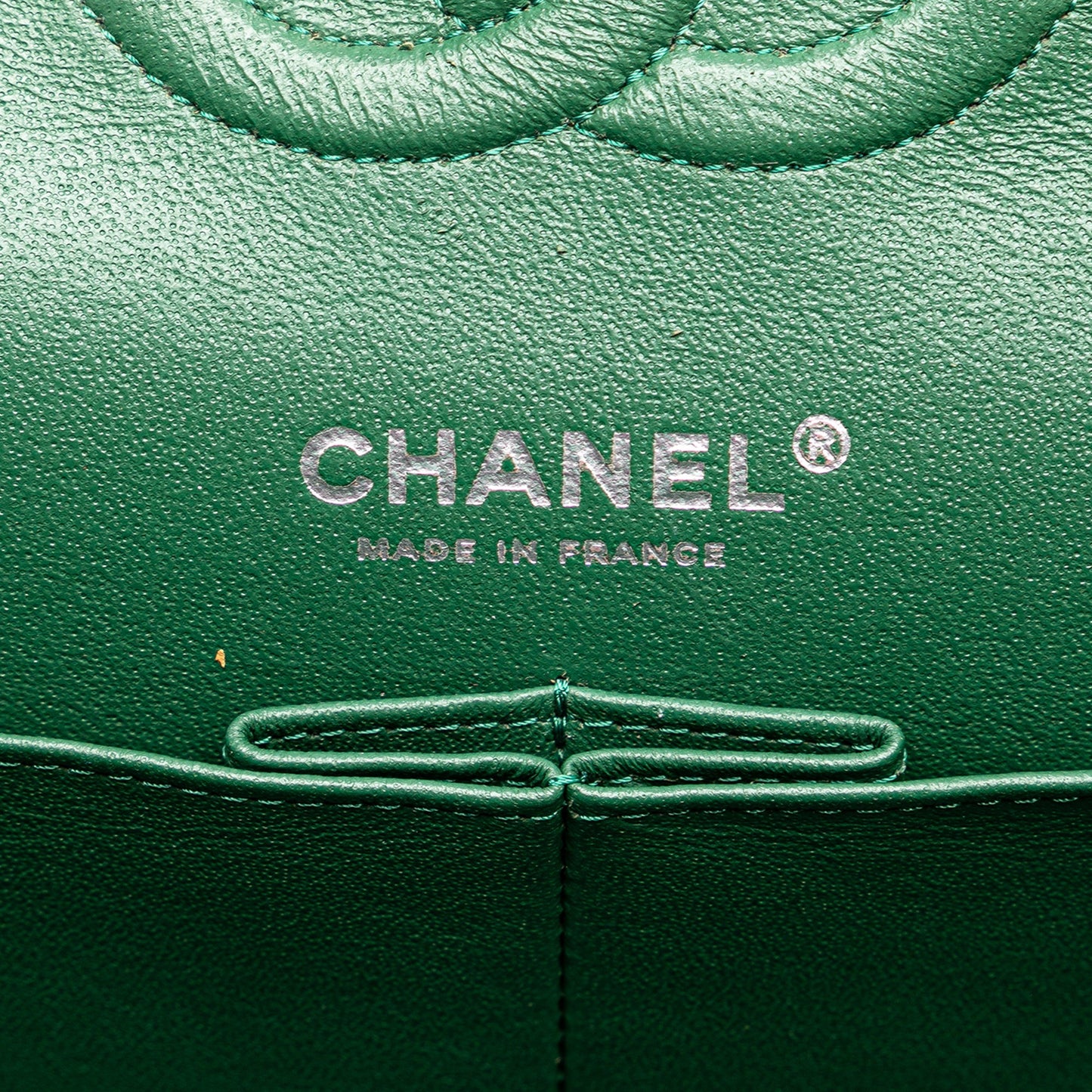 Chanel Sac Medium Classic Lambskin Double Flap