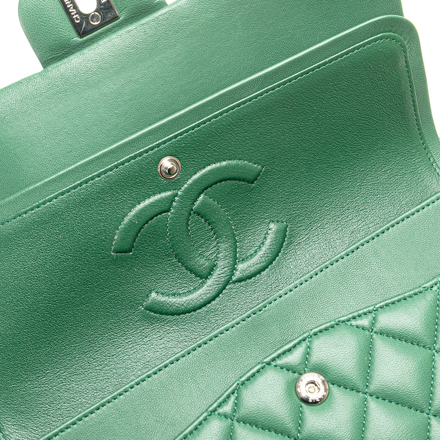 Chanel Sac Medium Classic Lambskin Double Flap