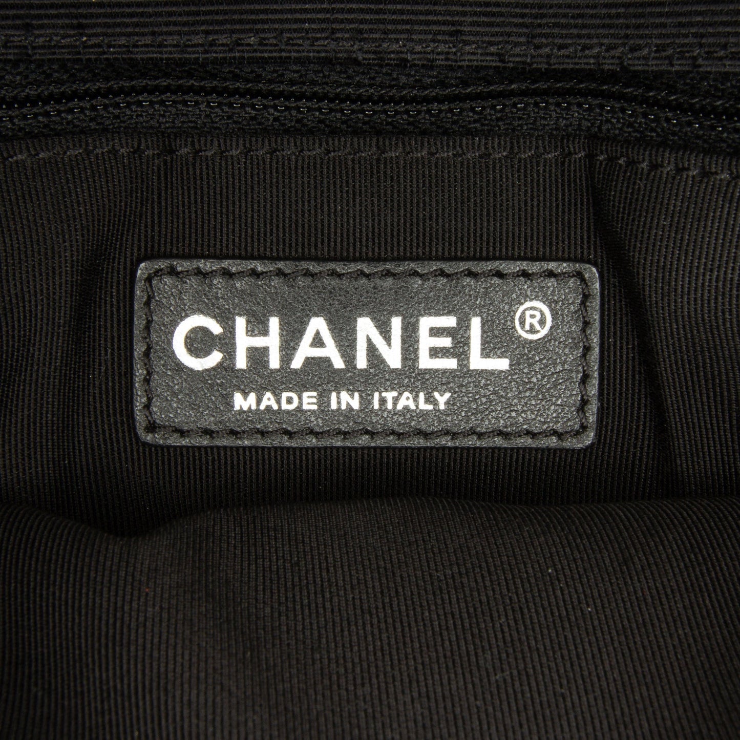 Chanel Sac CC Grossgrain trim Lambskin Flap Shoulder Bag