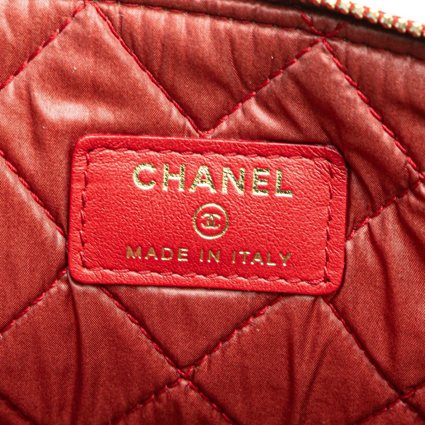 Chanel Sac Medium Quilted Caviar Boy O Case Clutch
