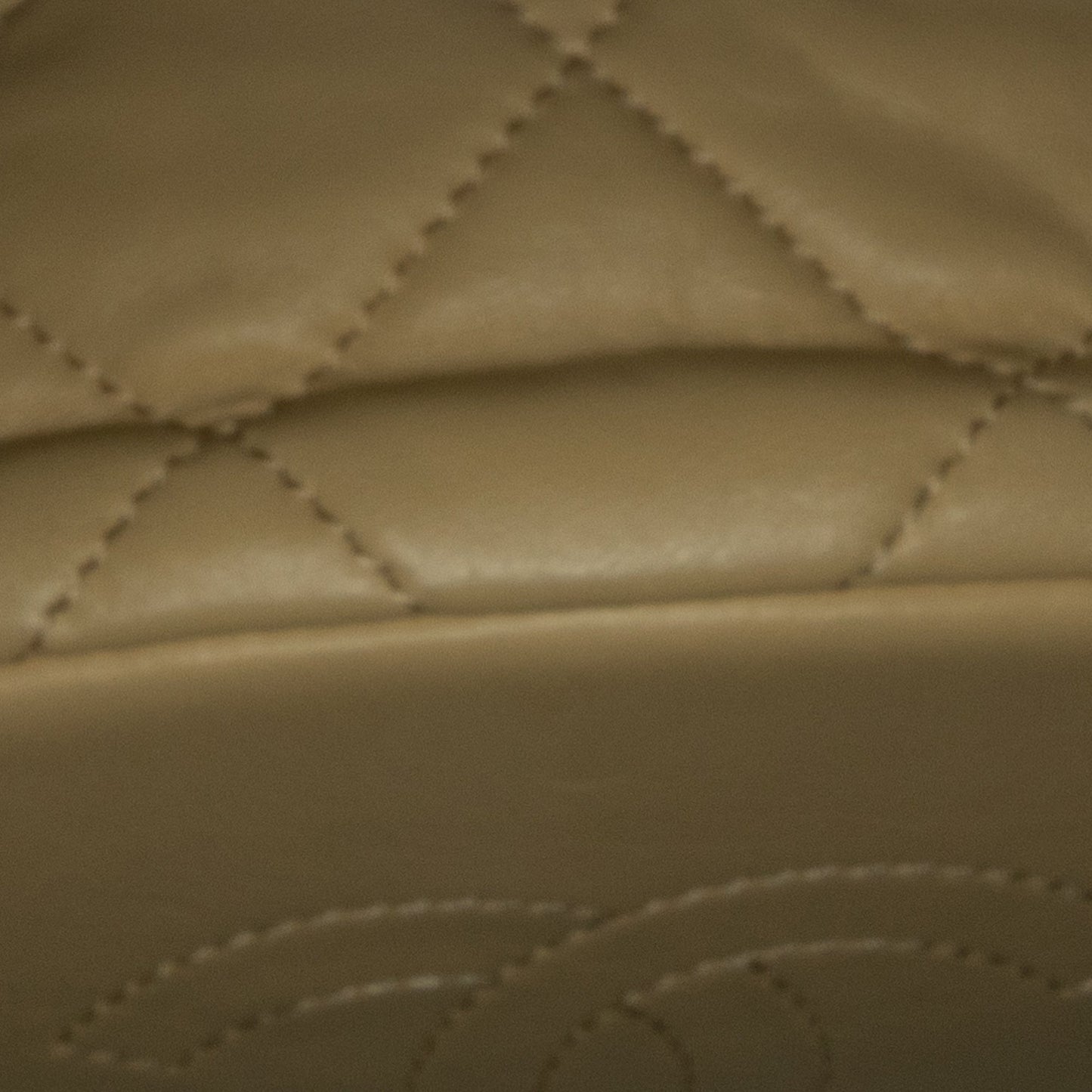 Chanel Sac Mini Lambskin Pending CC Bucket Bag