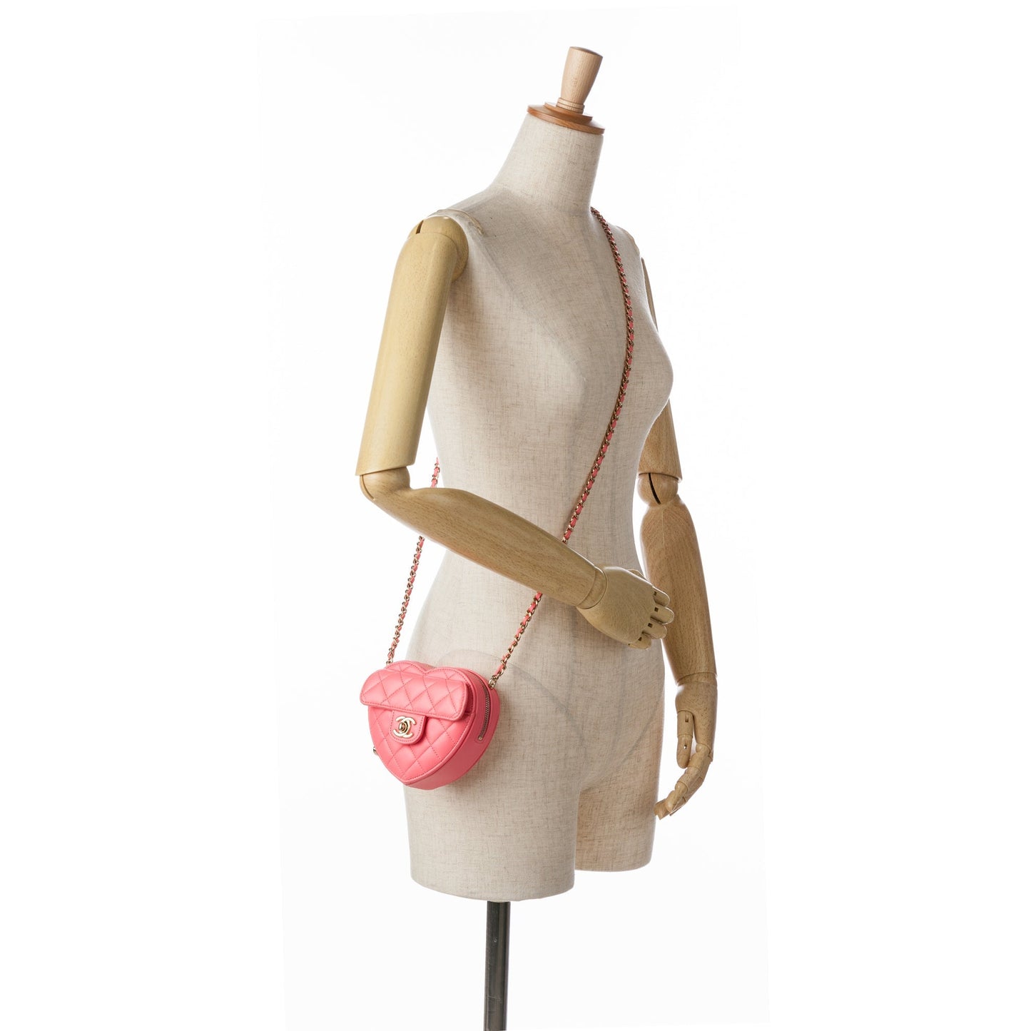 Chanel Sac Mini Lambskin CC in Love Heart Crossbody