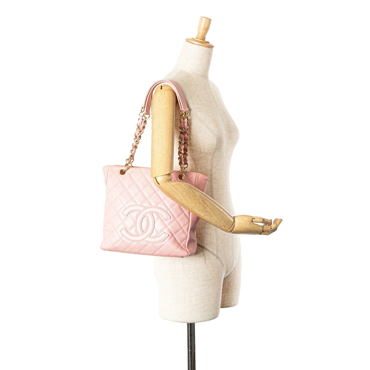 Chanel Sac Caviar Petite Shopping Tote