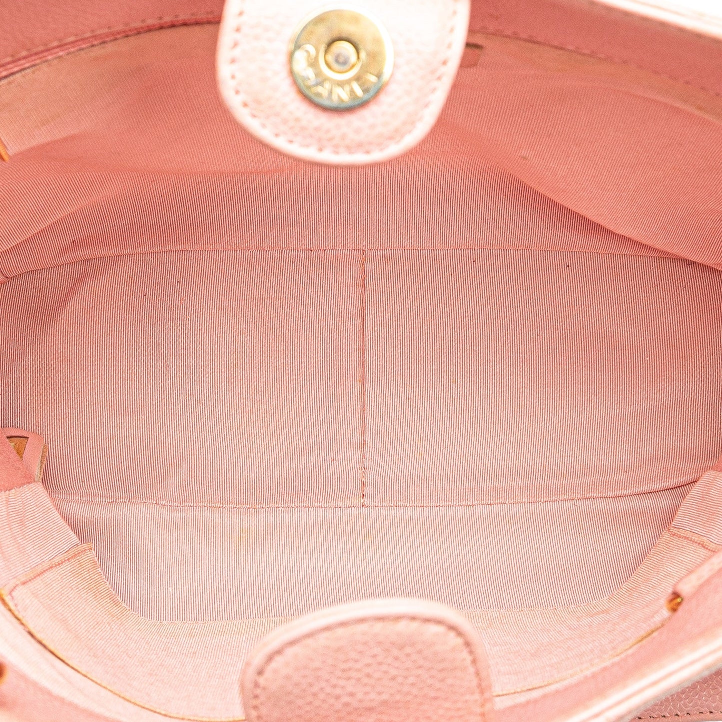 Chanel Sac Caviar Petite Shopping Tote
