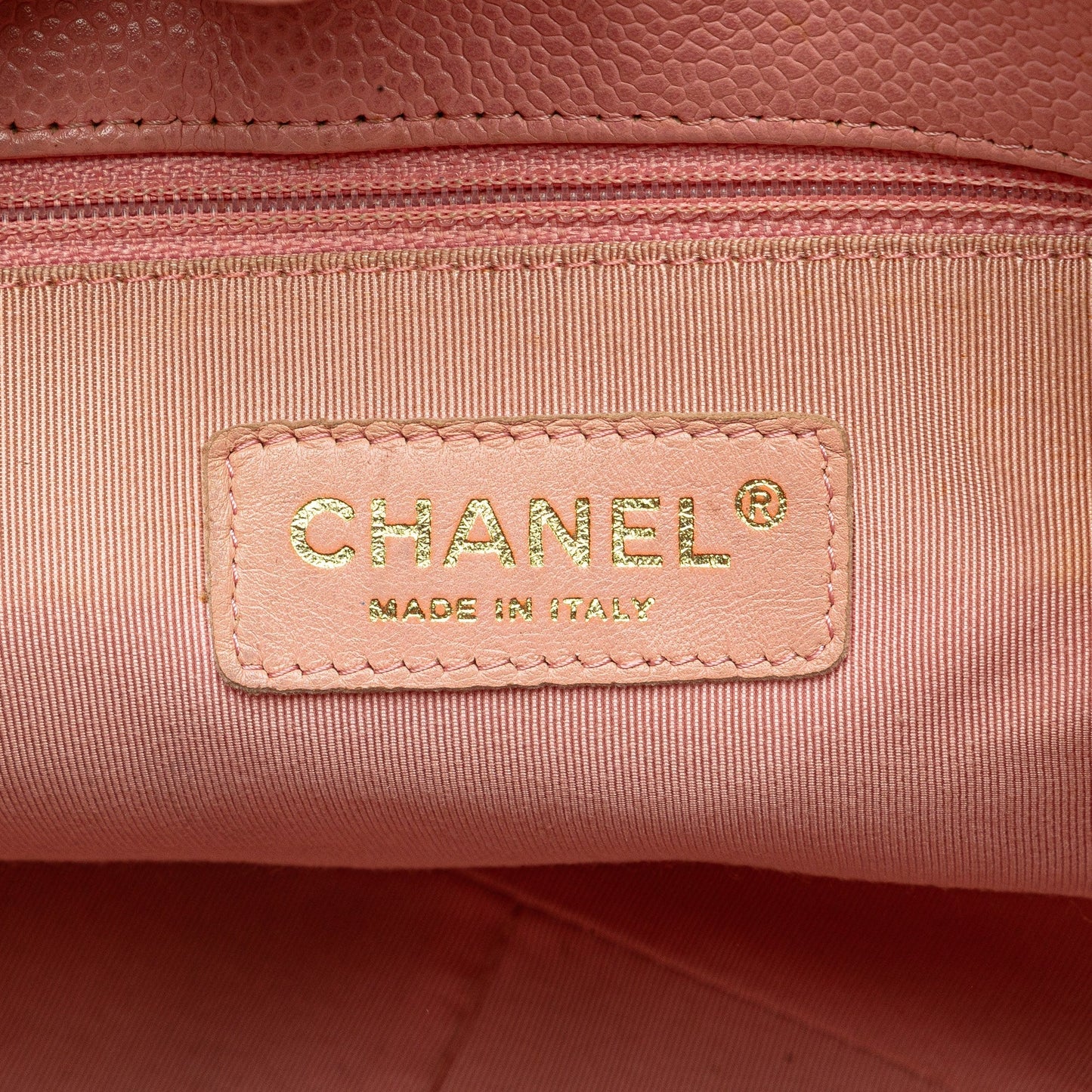 Chanel Sac Caviar Petite Shopping Tote